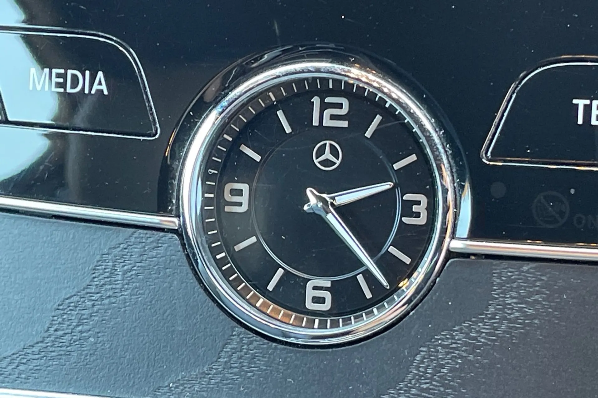 MERCEDES-BENZ C CLASS thumbnail image number 52