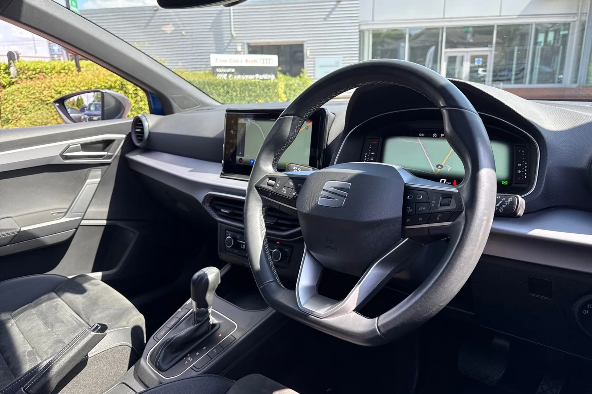 SEAT IBIZA thumbnail image number 23