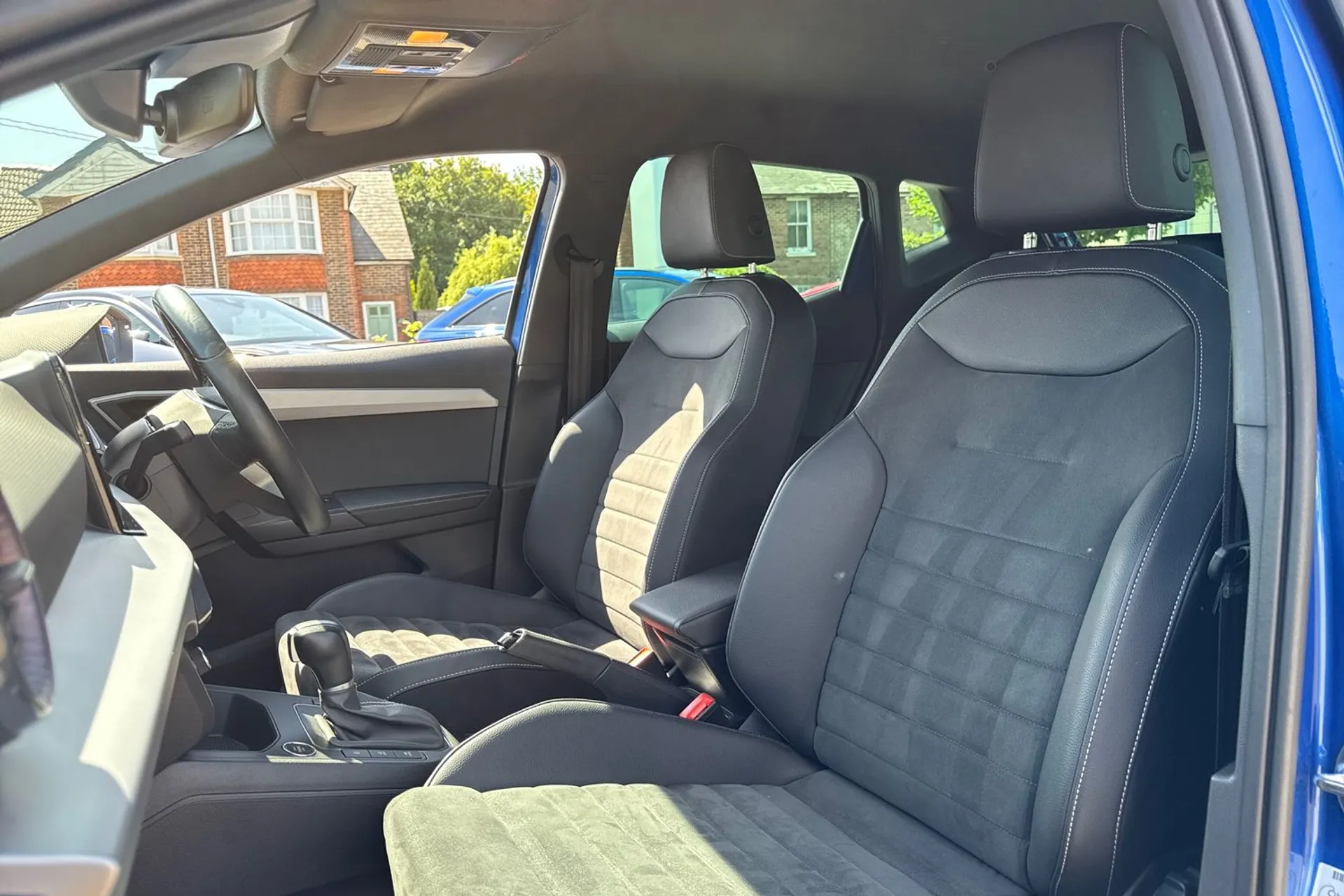 SEAT IBIZA thumbnail image number 25