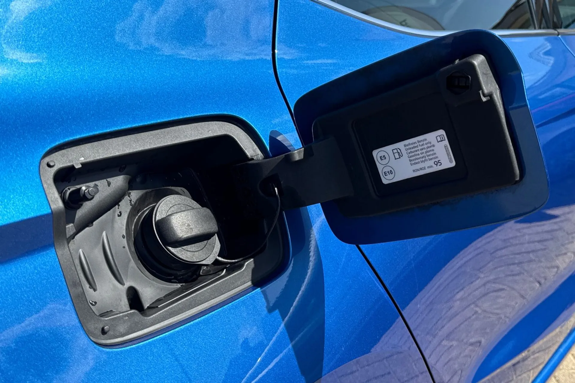 SEAT IBIZA thumbnail image number 40