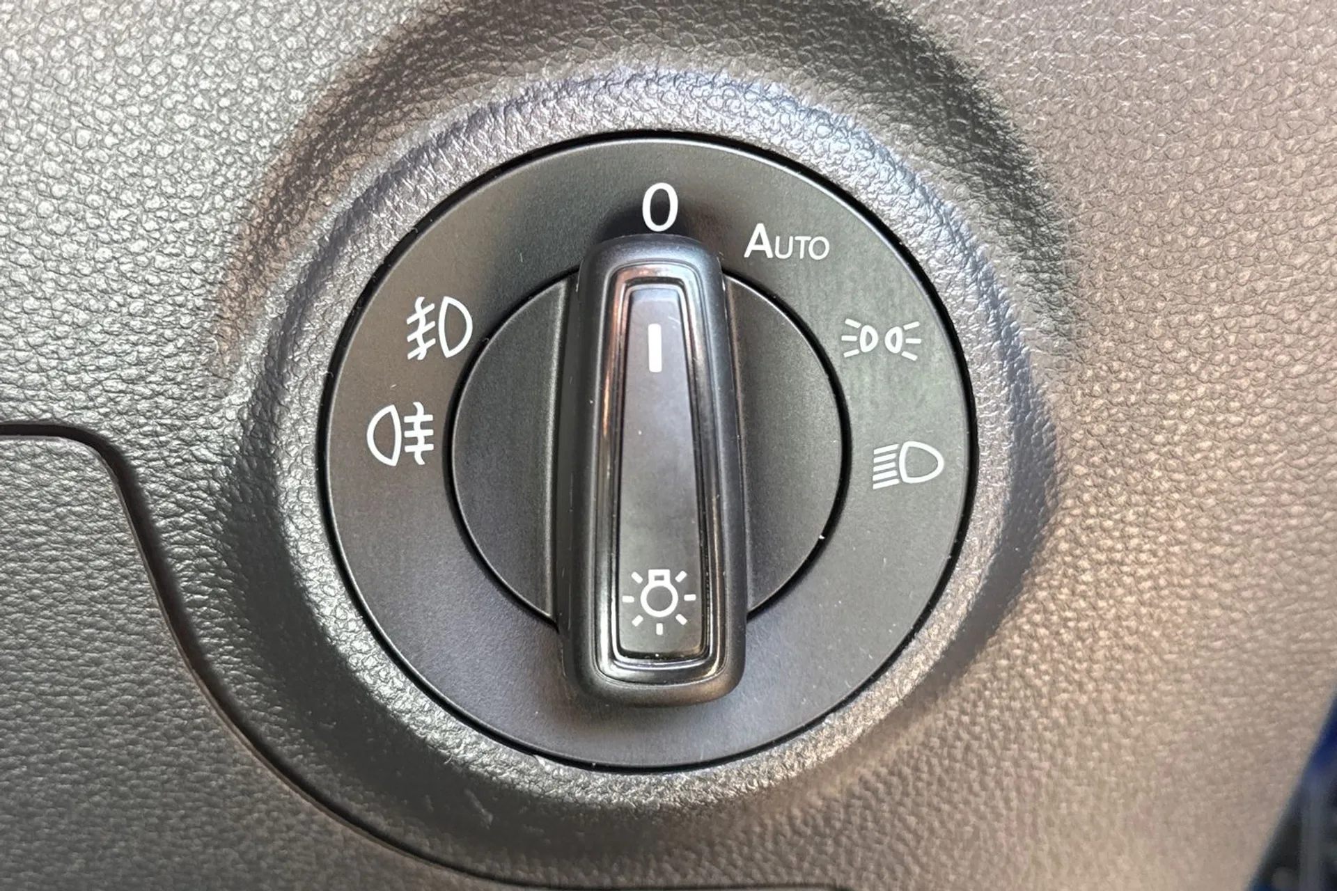 SEAT IBIZA thumbnail image number 18