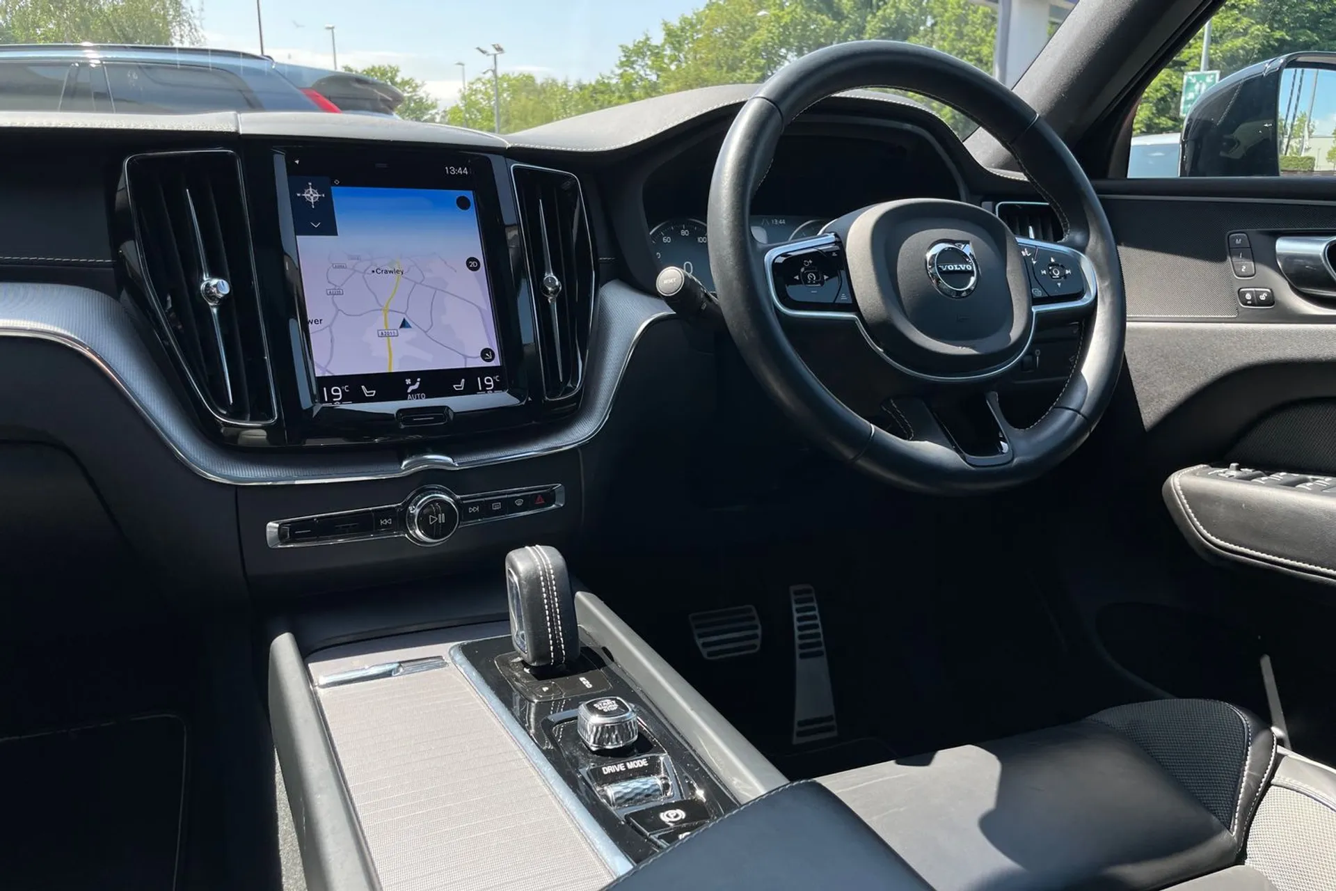 Volvo XC60 thumbnail image number 33