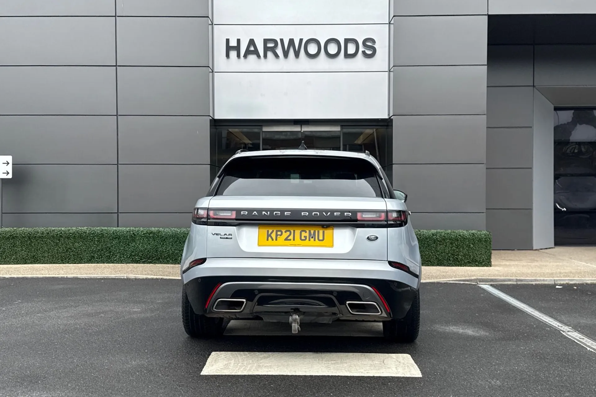 LAND ROVER RANGE ROVER VELAR thumbnail image number 8