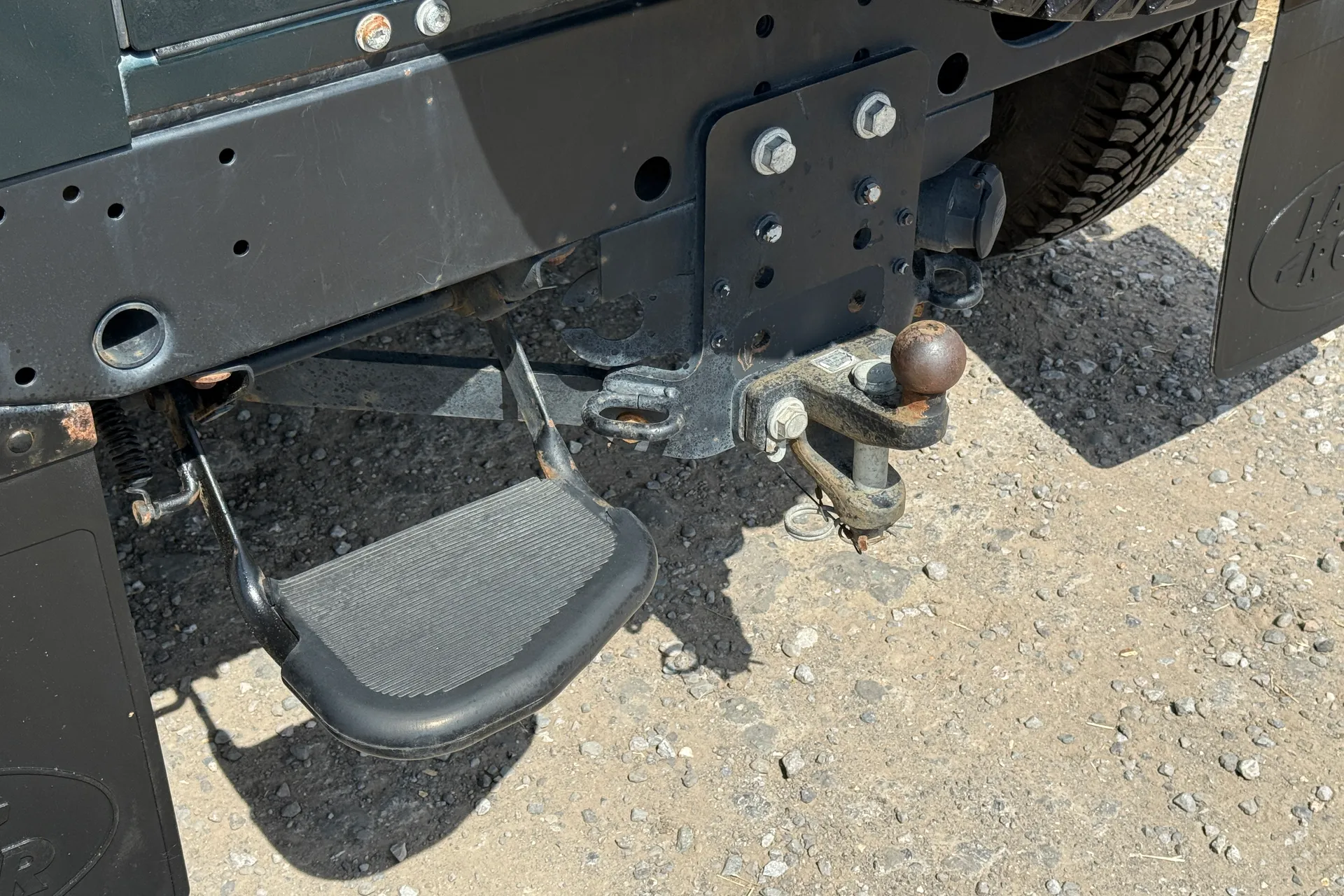 LAND ROVER DEFENDER thumbnail image number 20