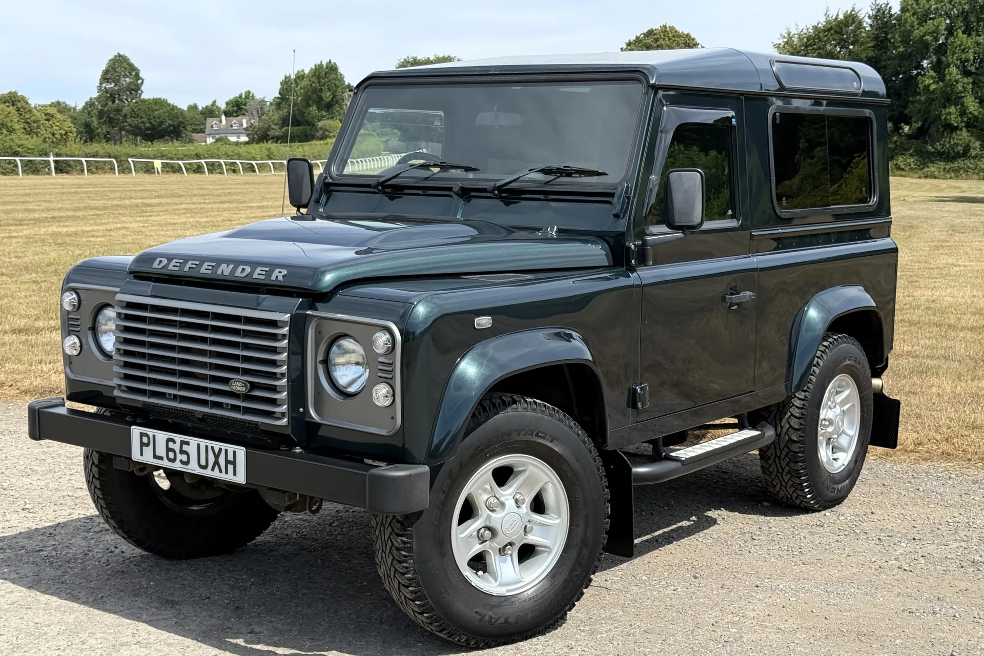LAND ROVER DEFENDER thumbnail image number 7