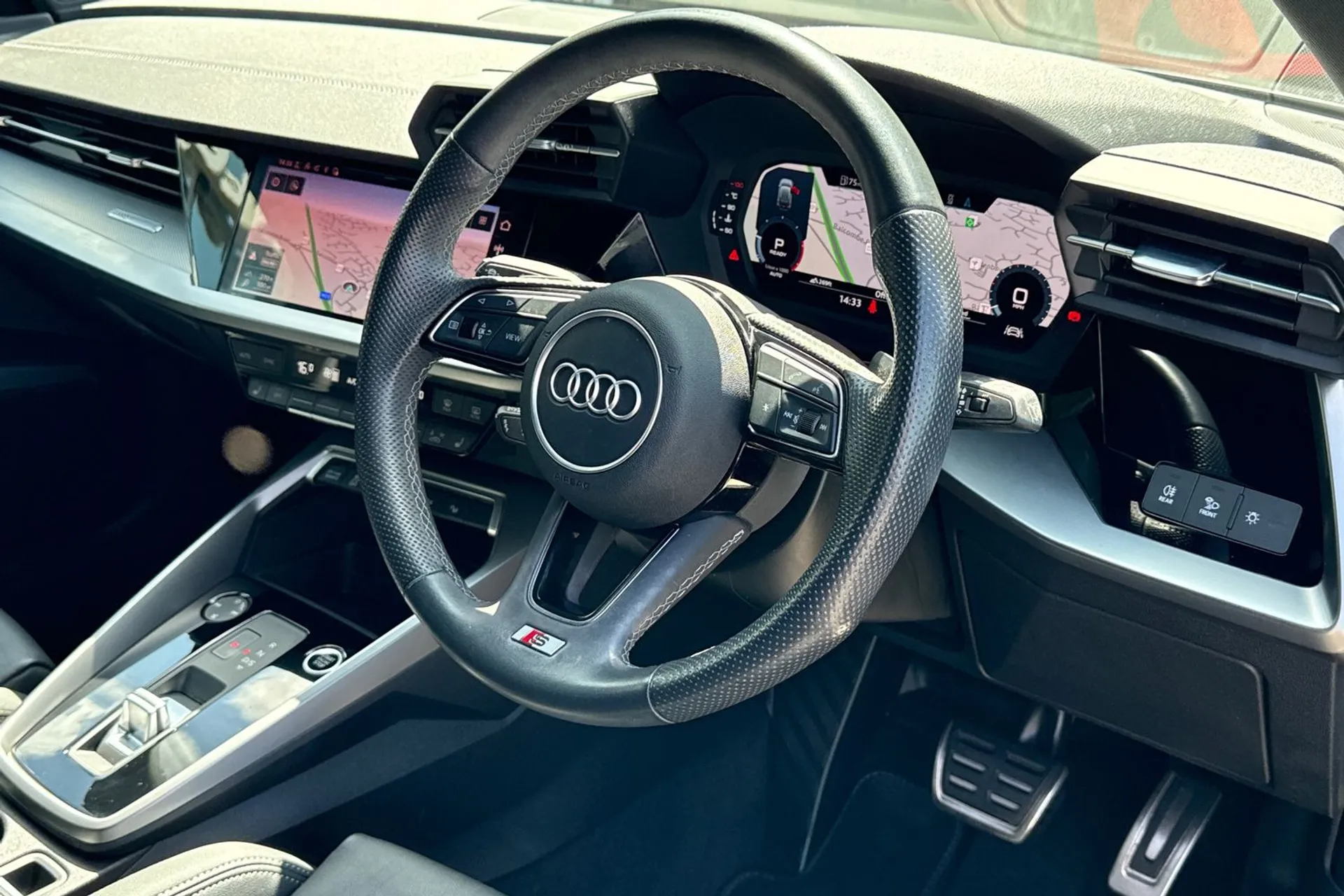 Audi A3 thumbnail image number 25