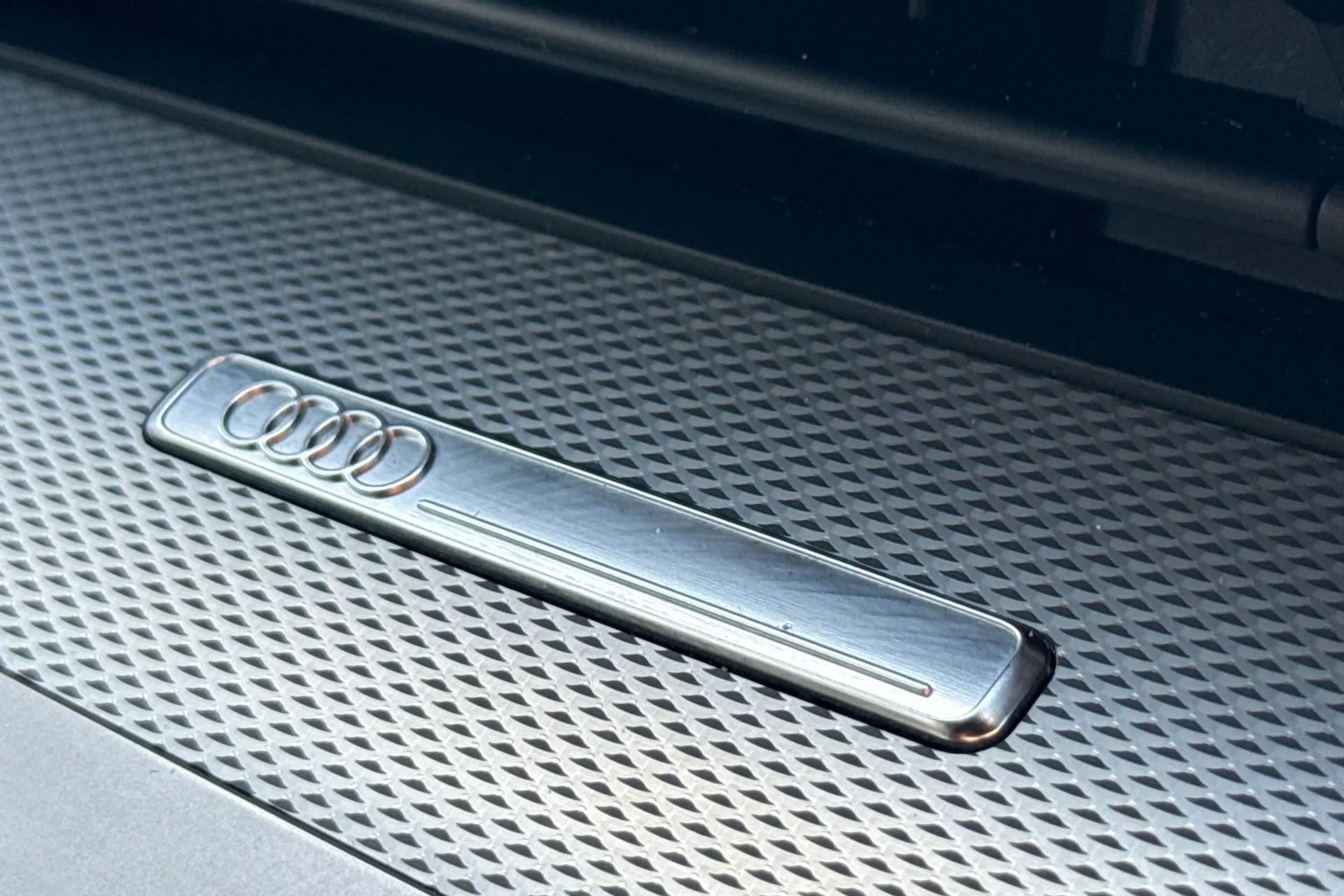 Audi A3 thumbnail image number 43
