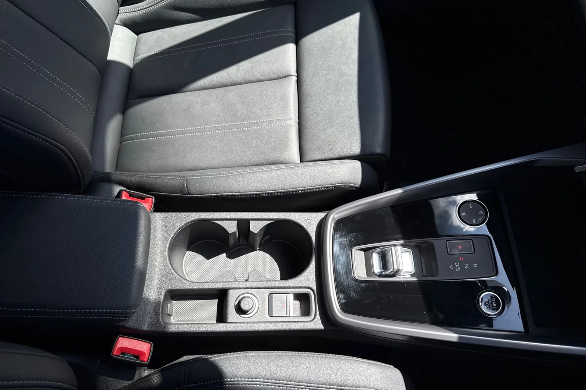 Audi A3 thumbnail image number 42