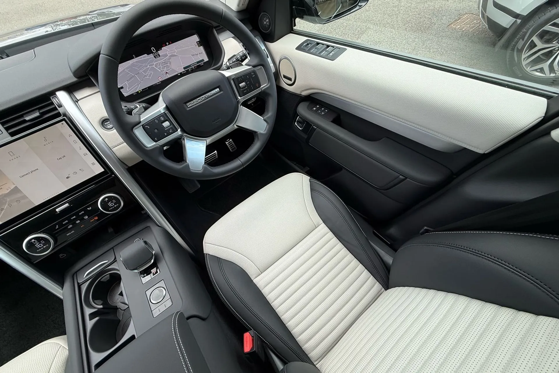 LAND ROVER DISCOVERY thumbnail image number 14