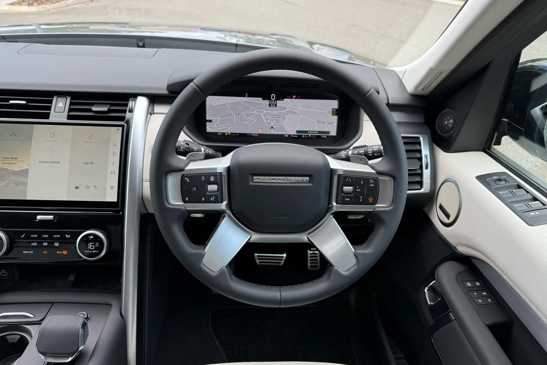 LAND ROVER DISCOVERY thumbnail image number 12