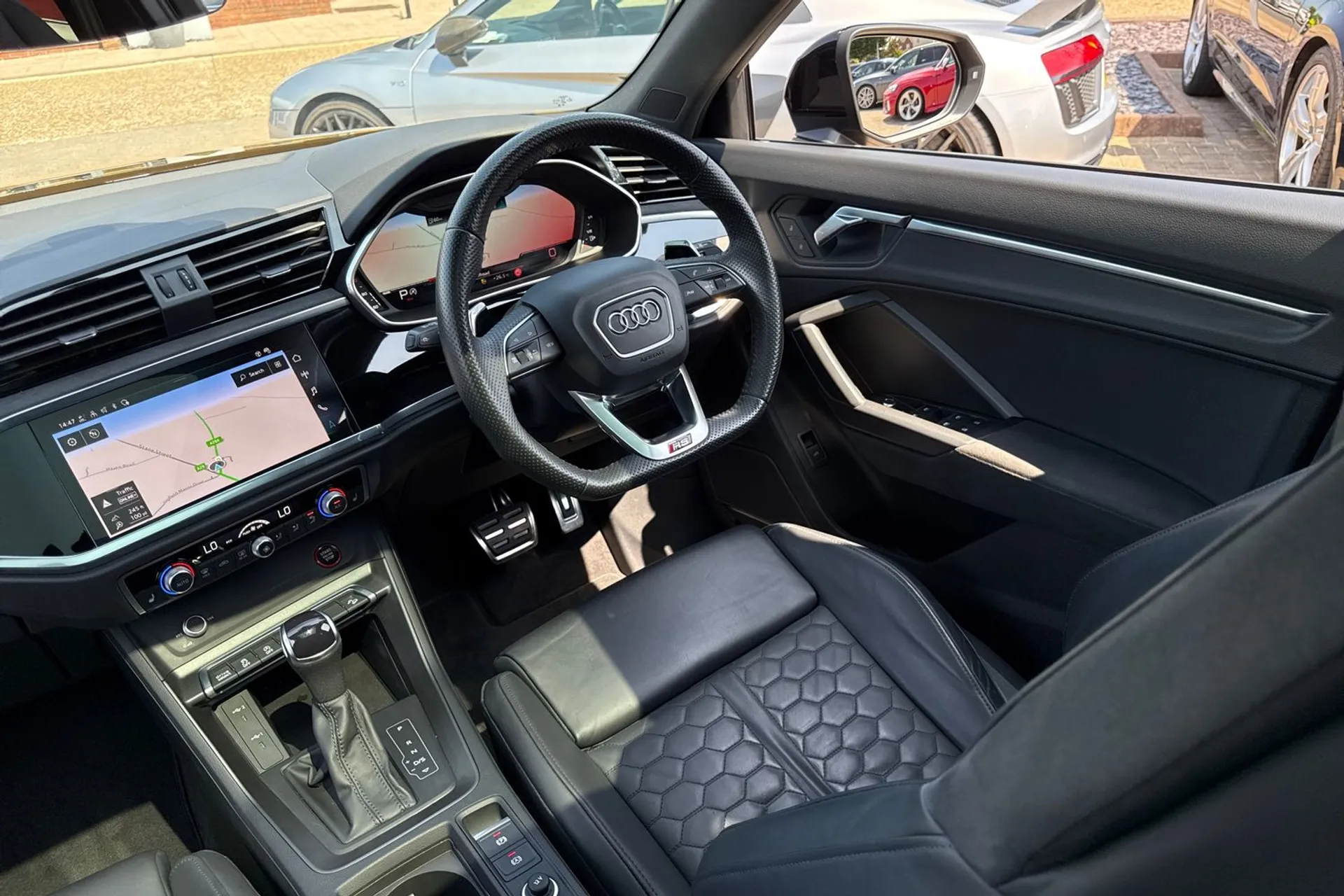 Audi RS Q3 thumbnail image number 44