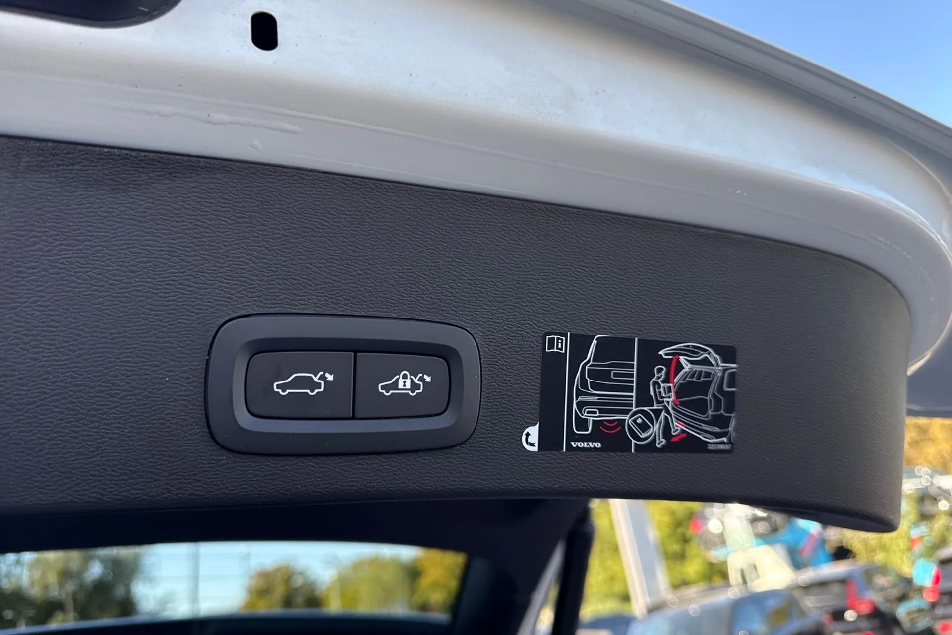 Volvo XC40 thumbnail image number 20