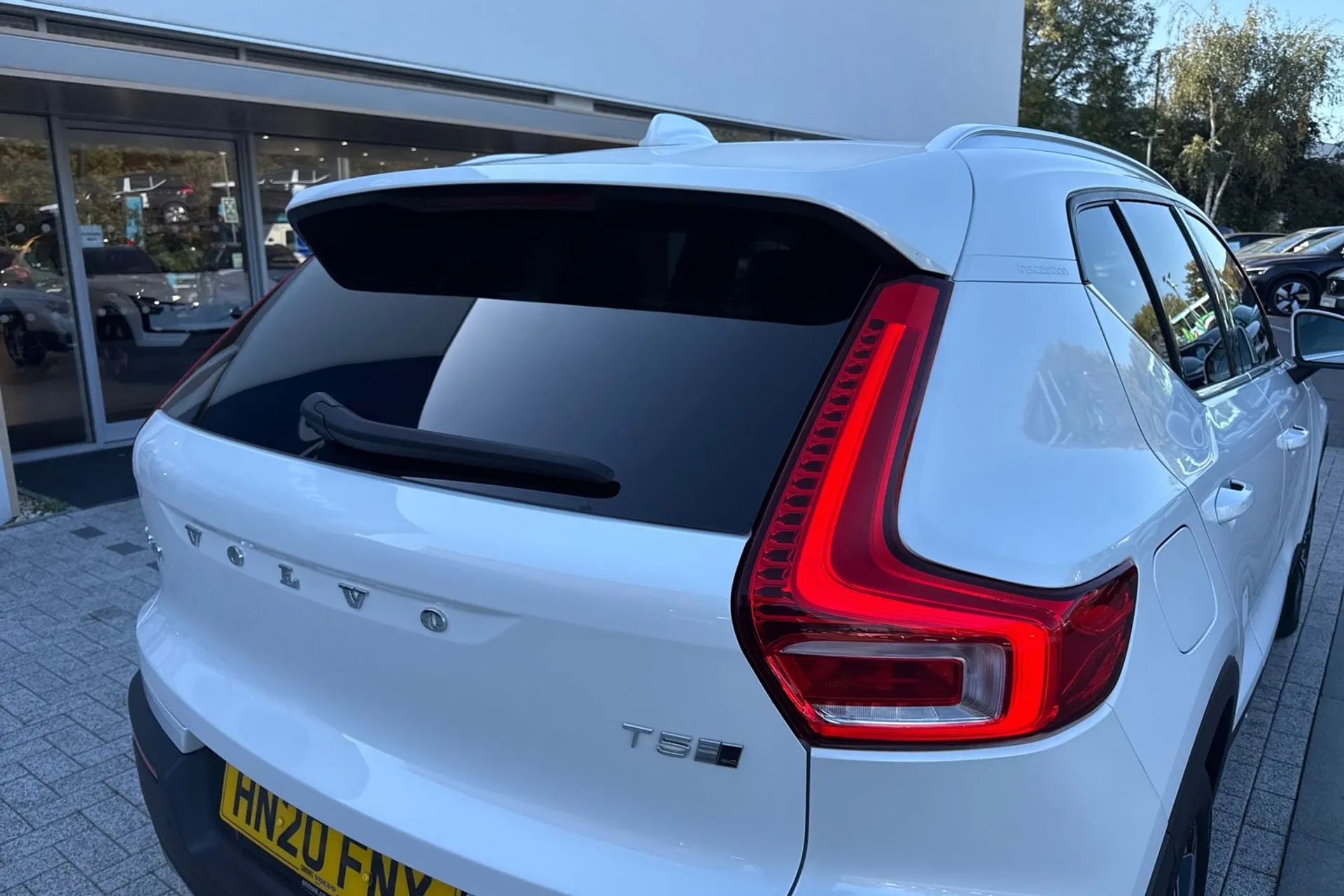 Volvo XC40 thumbnail image number 15