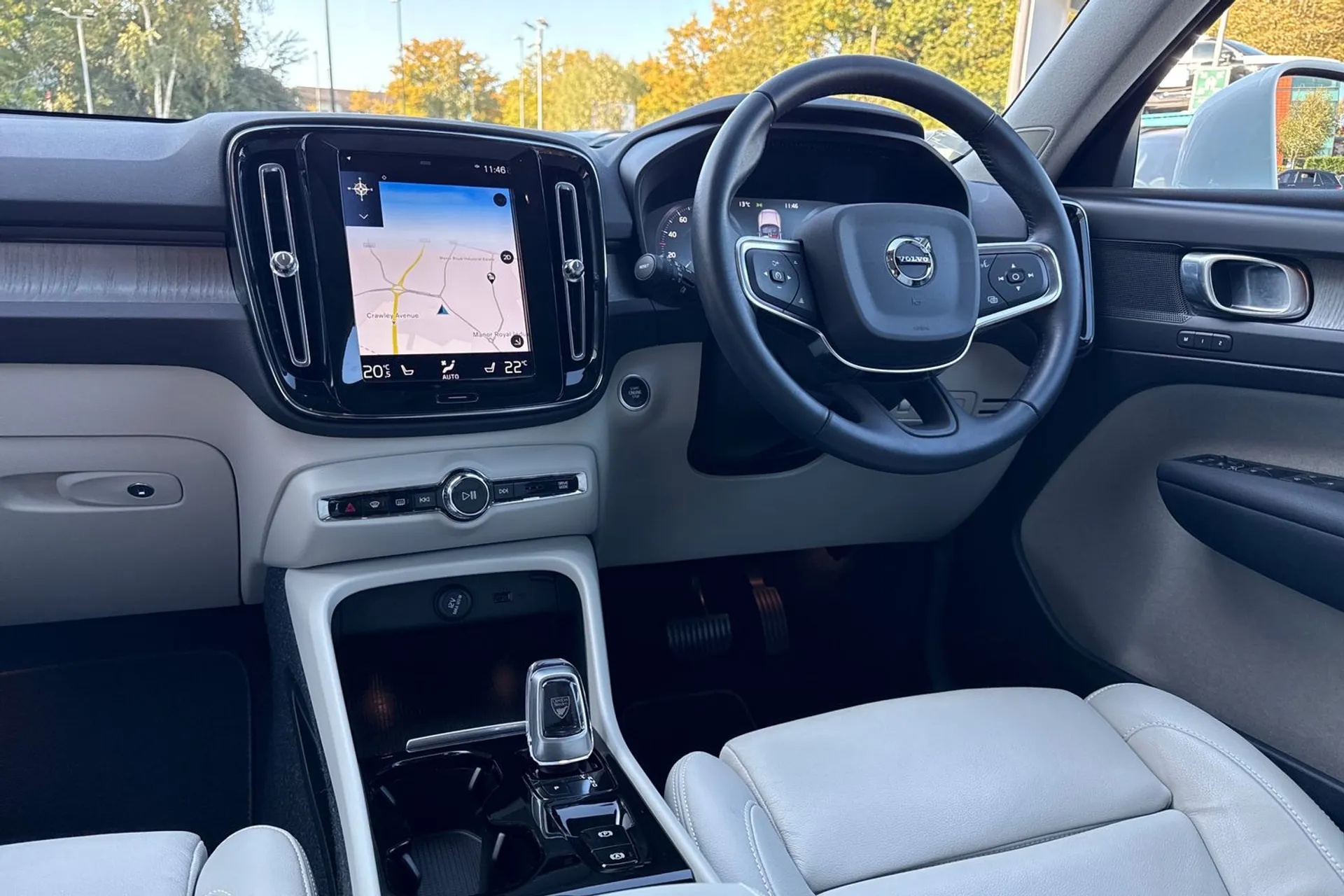 Volvo XC40 thumbnail image number 34