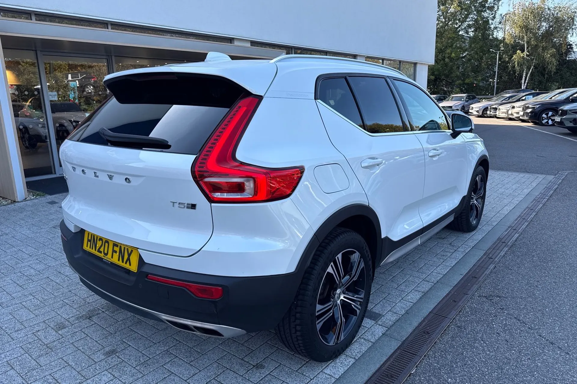 Volvo XC40 thumbnail image number 7