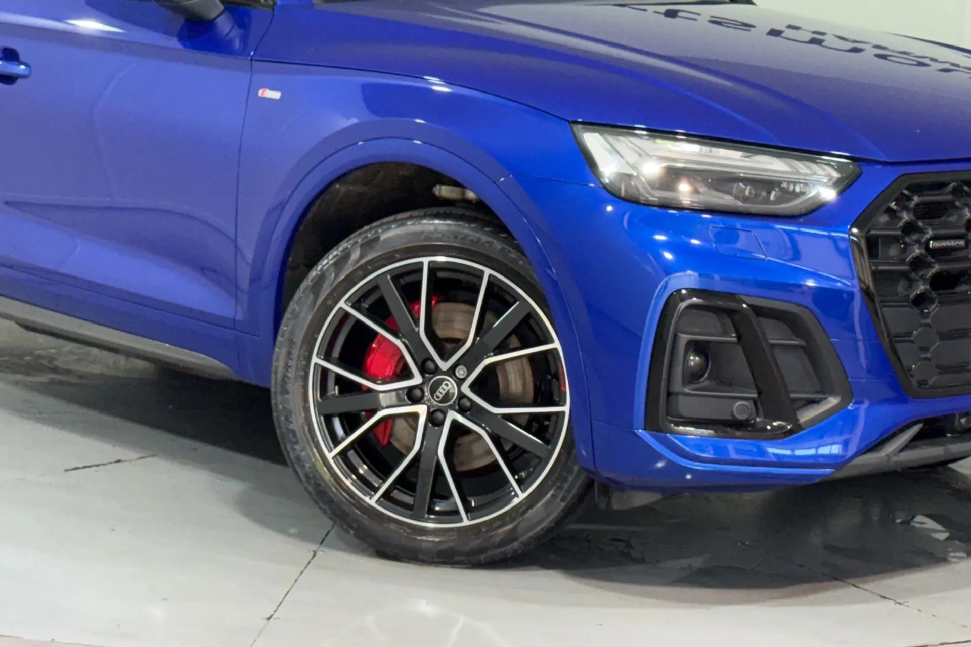 Audi Q5 thumbnail image number 5