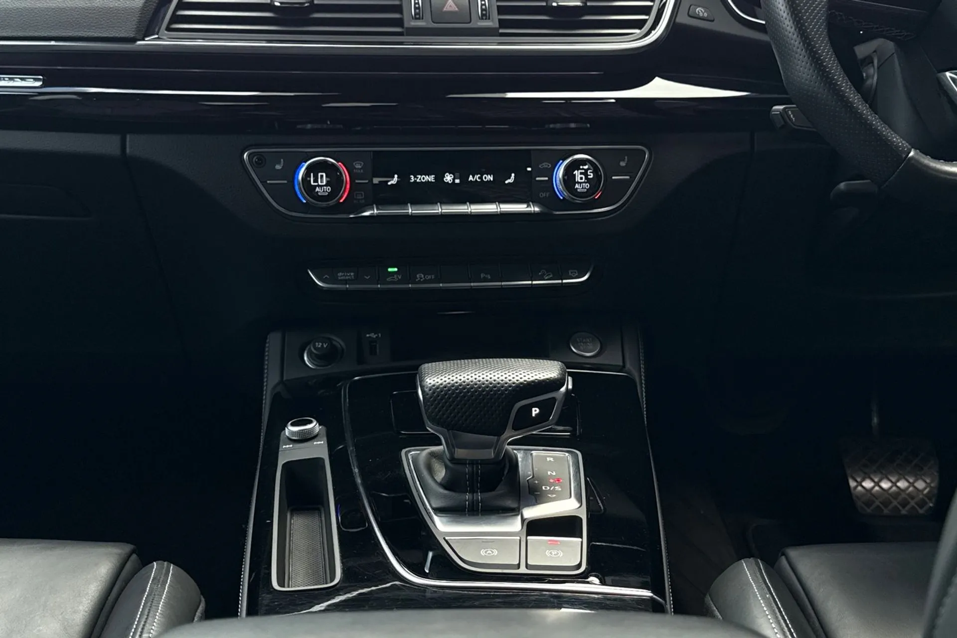 Audi Q5 thumbnail image number 41