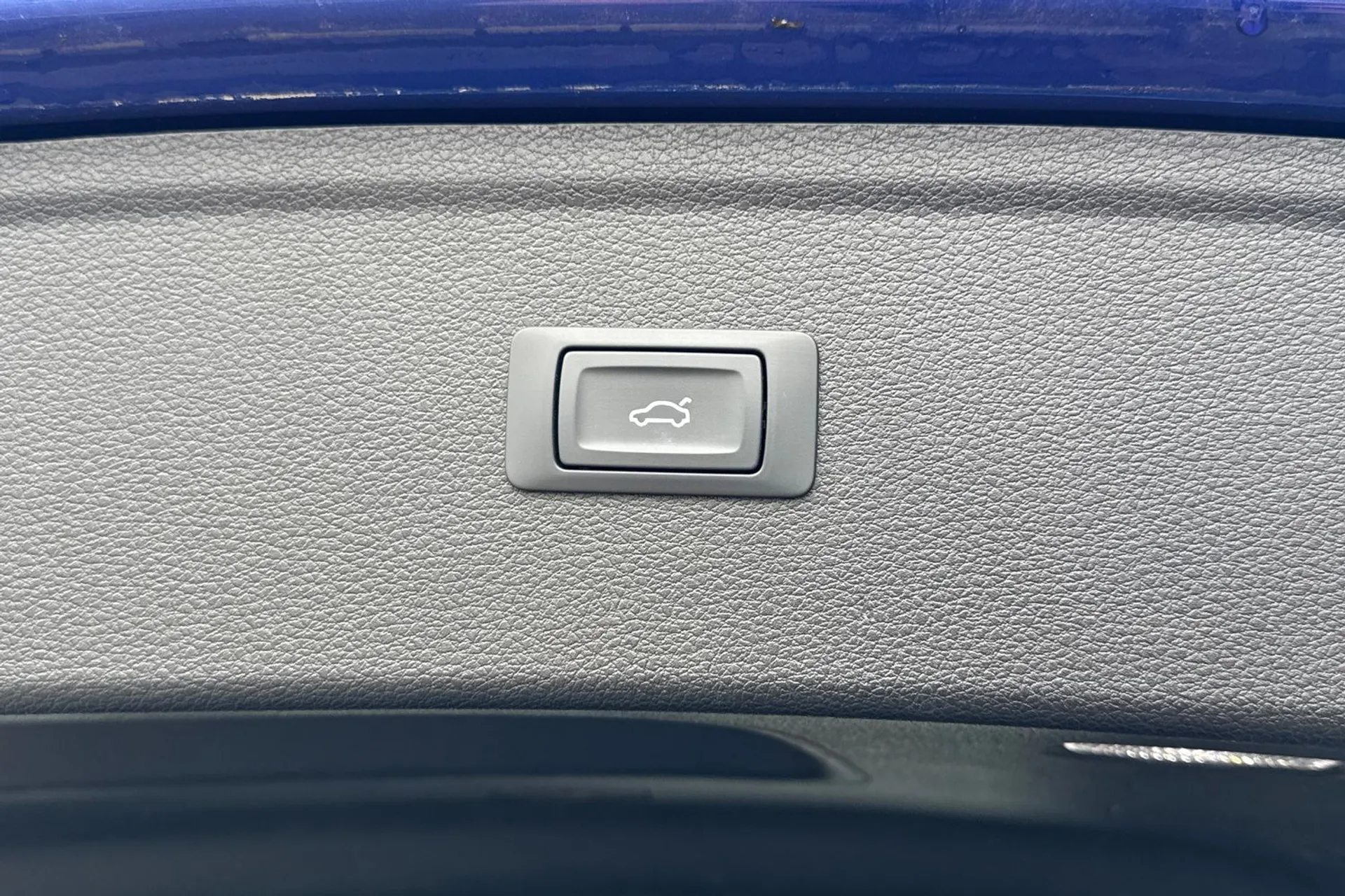 Audi Q5 thumbnail image number 19