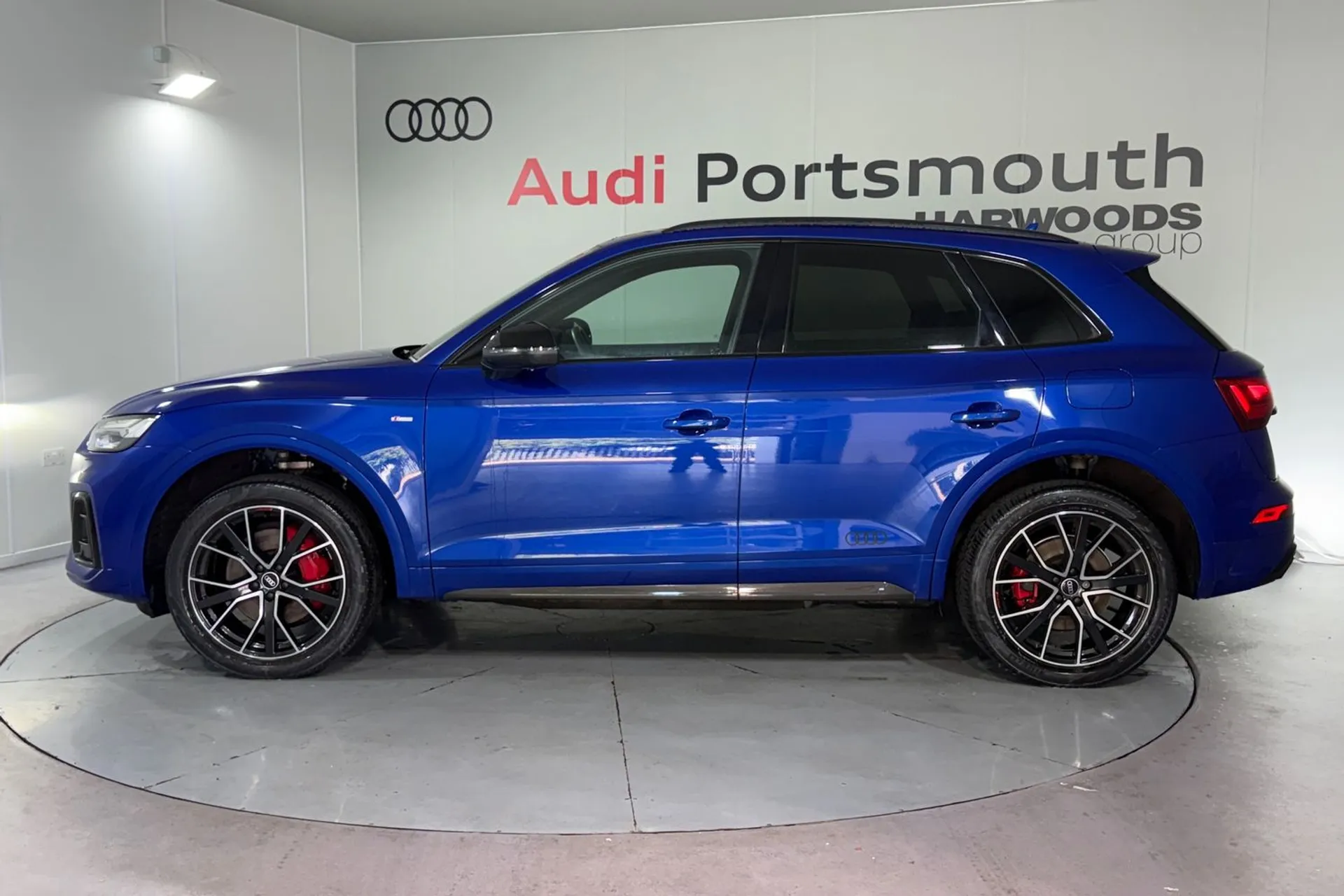 Audi Q5 thumbnail image number 9