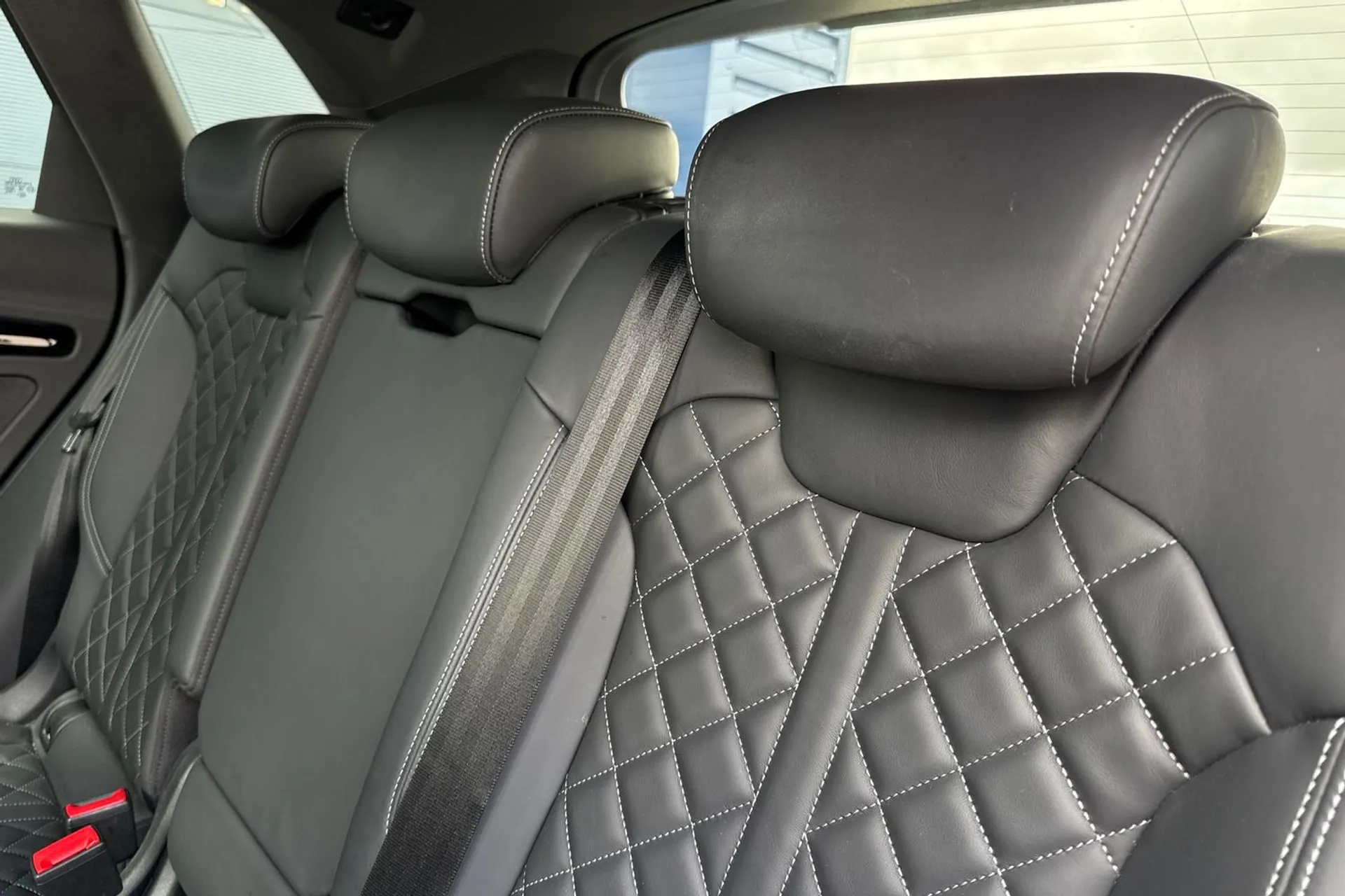 Audi Q5 thumbnail image number 33