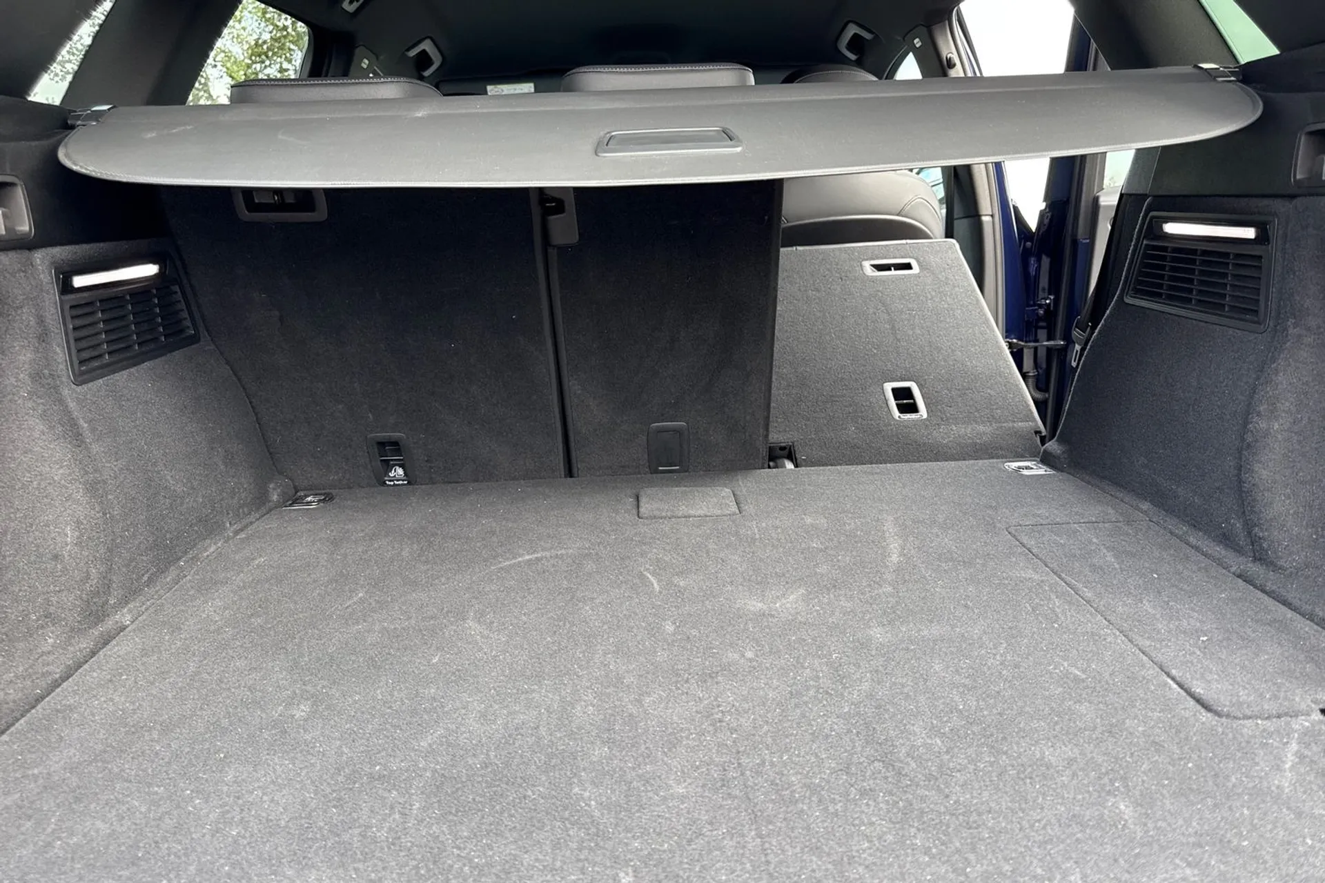 Audi Q5 thumbnail image number 20
