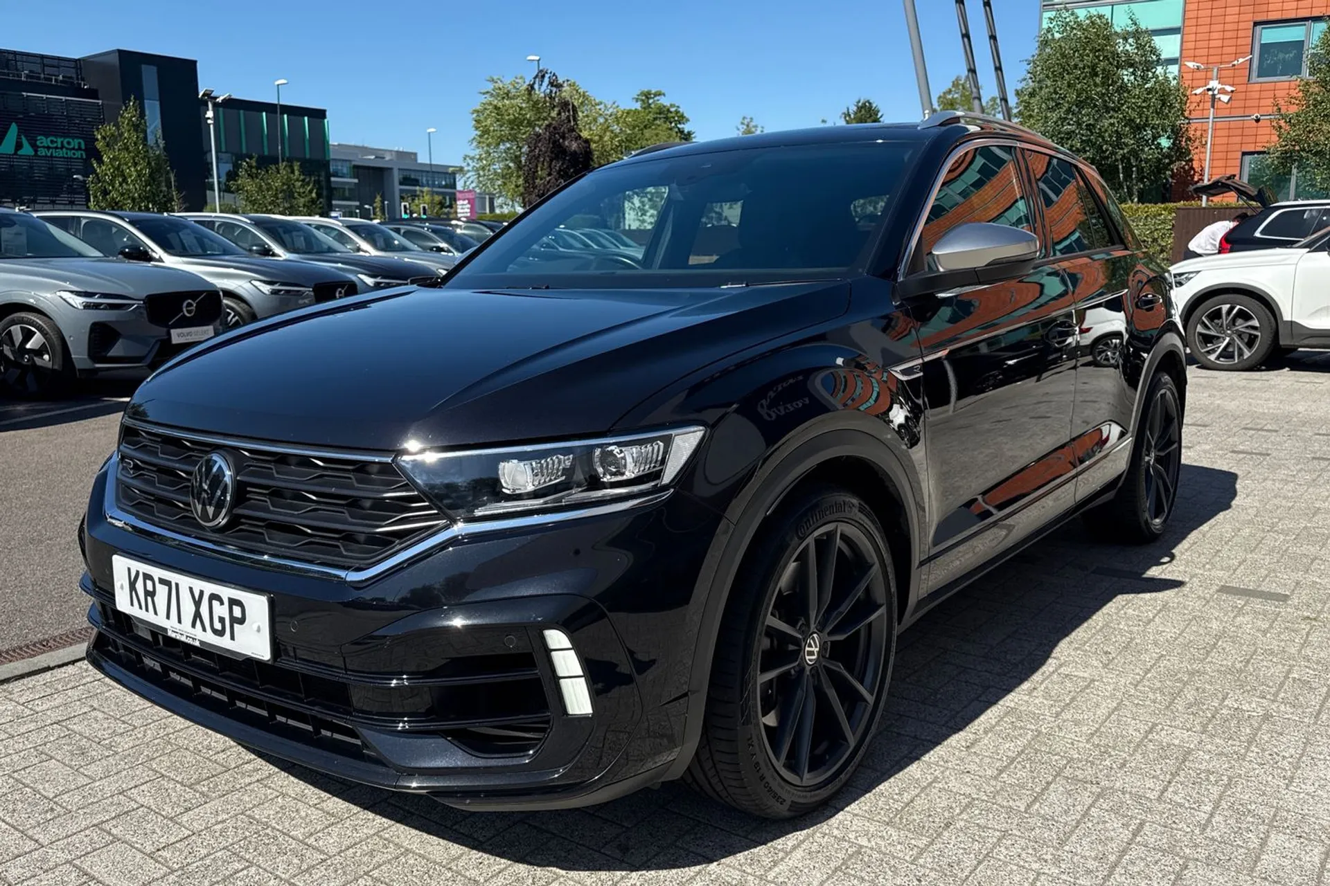 VOLKSWAGEN T-ROC thumbnail image number 11