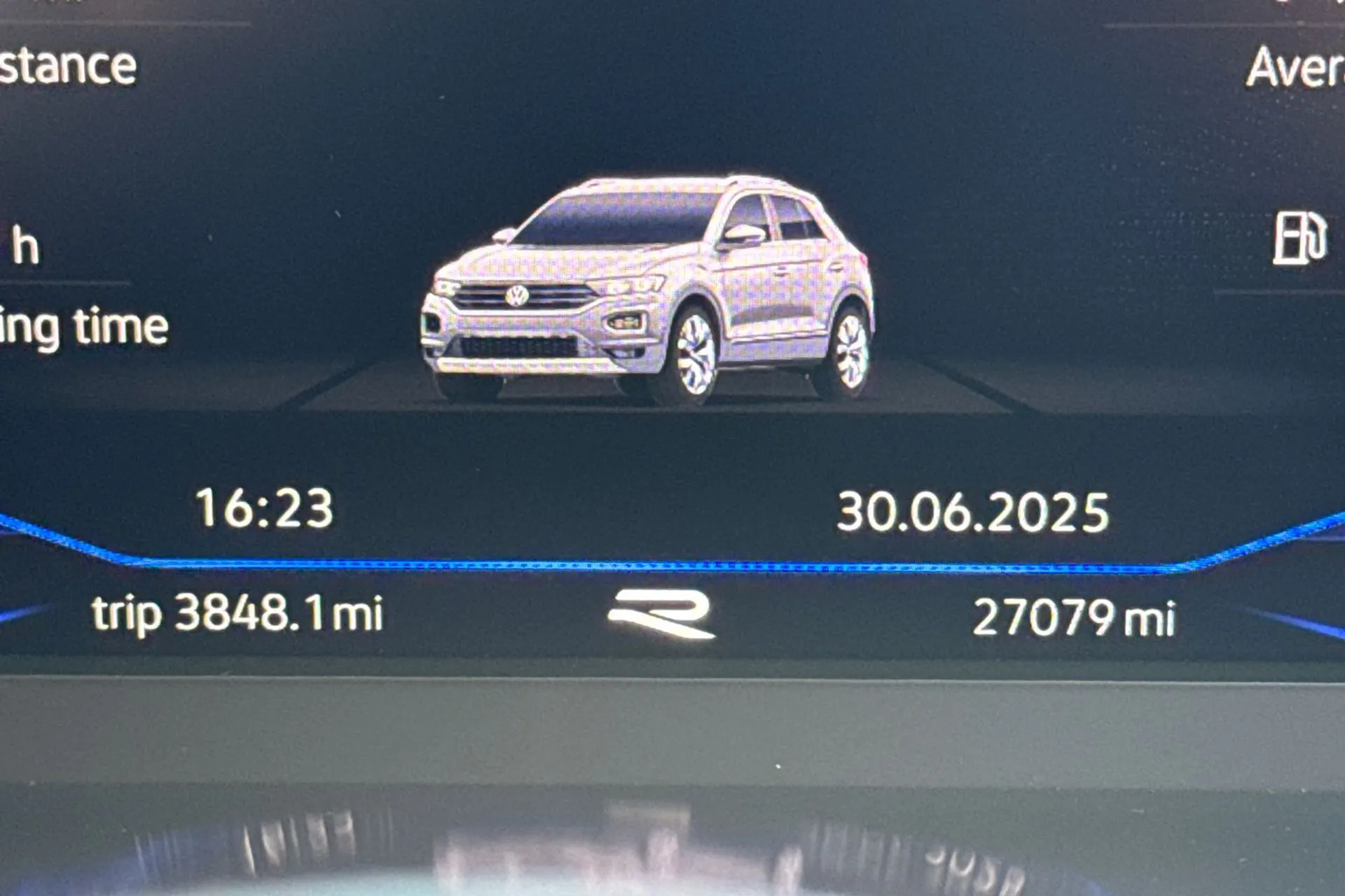 VOLKSWAGEN T-ROC thumbnail image number 43