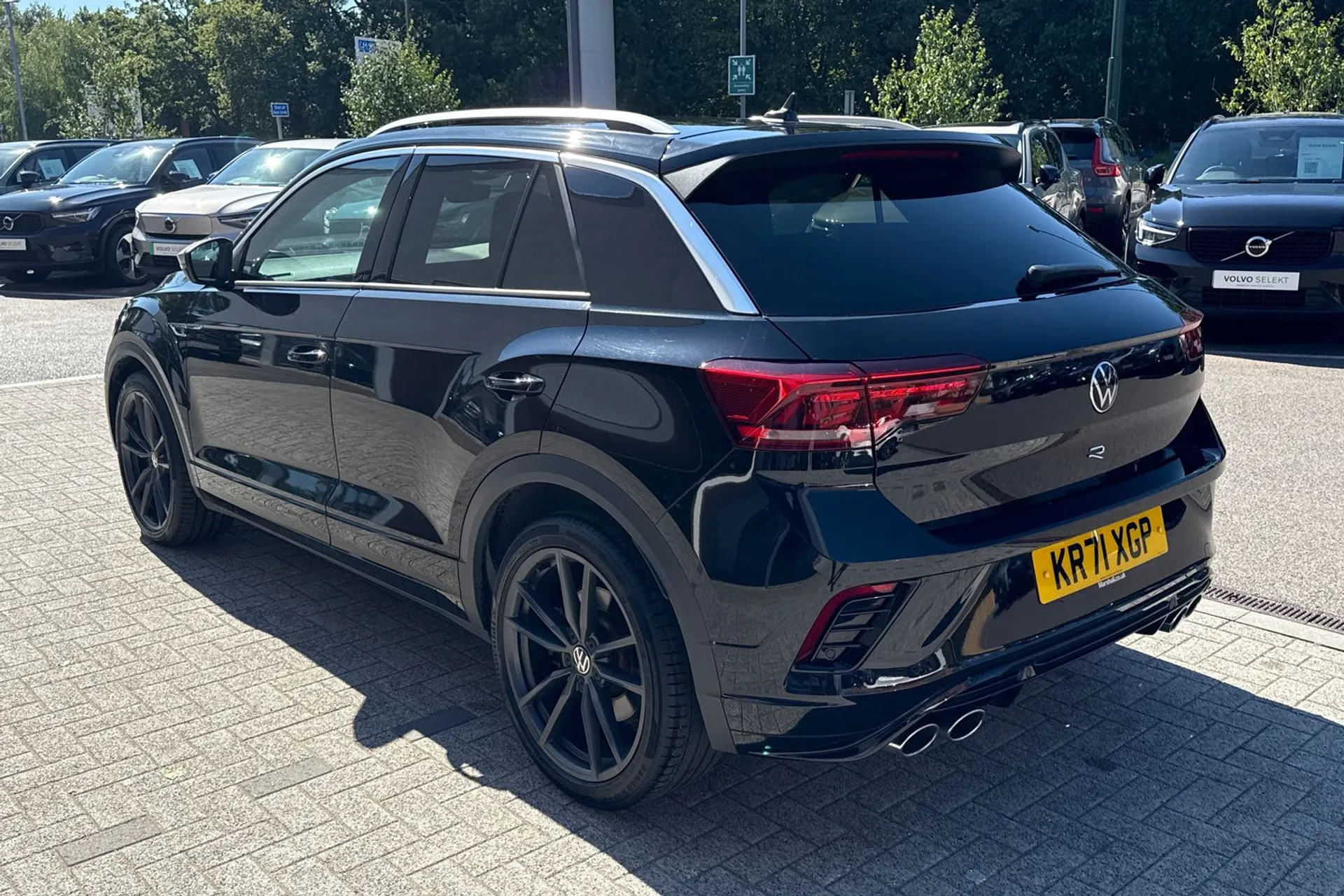 VOLKSWAGEN T-ROC thumbnail image number 9