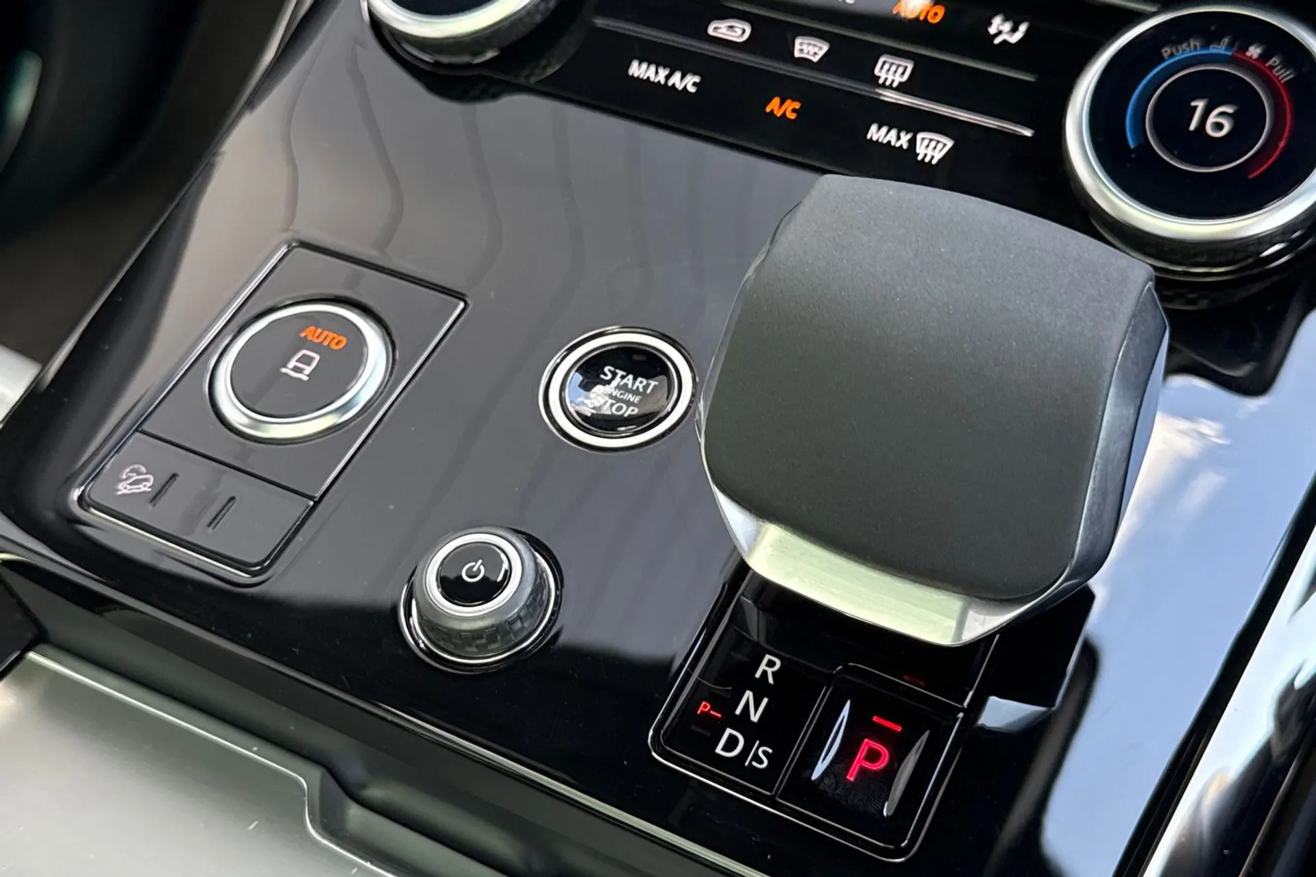 LAND ROVER RANGE ROVER SPORT thumbnail image number 56