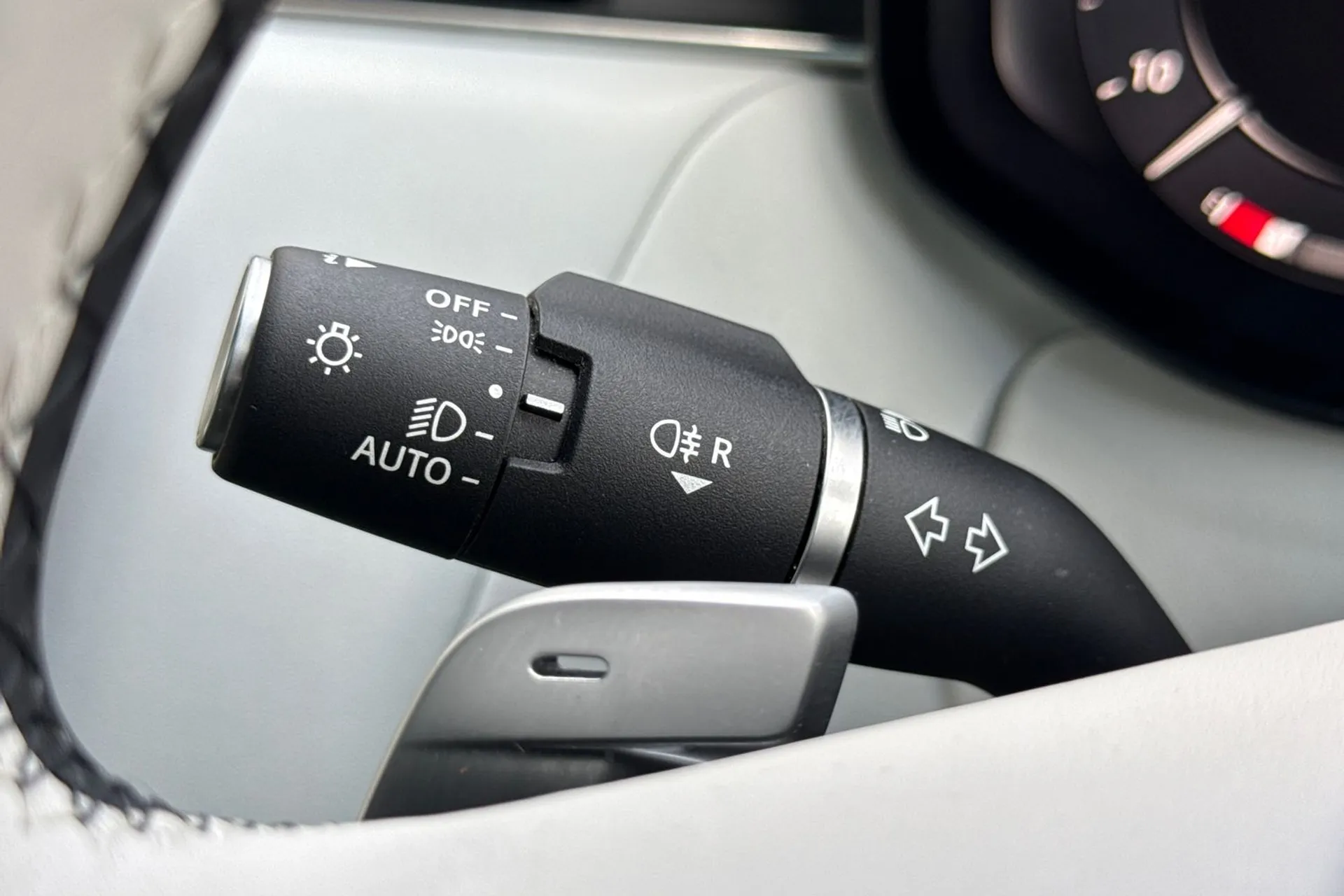 LAND ROVER RANGE ROVER SPORT thumbnail image number 65