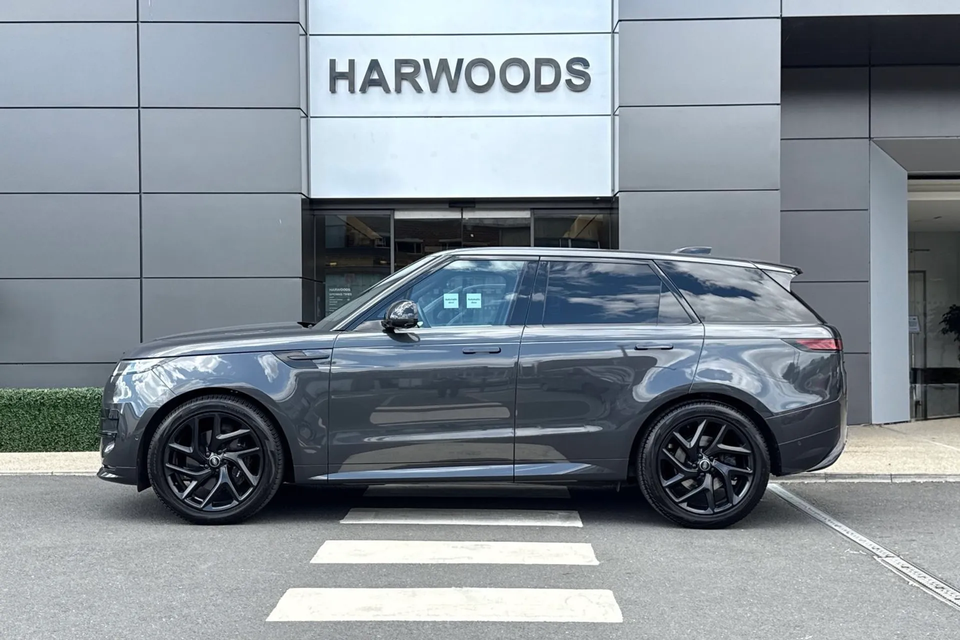 LAND ROVER RANGE ROVER SPORT thumbnail image number 12