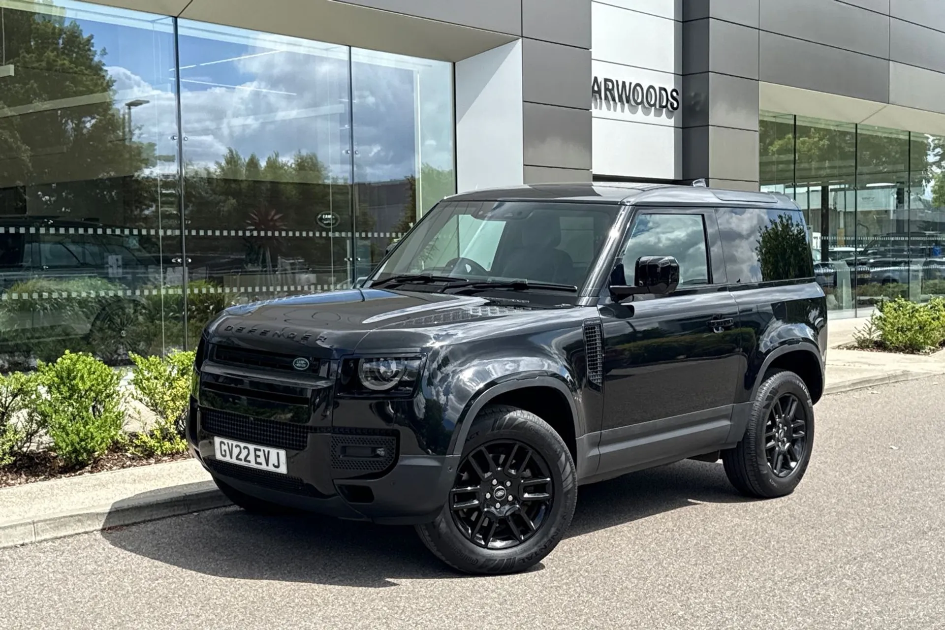 LAND ROVER DEFENDER thumbnail image number 21