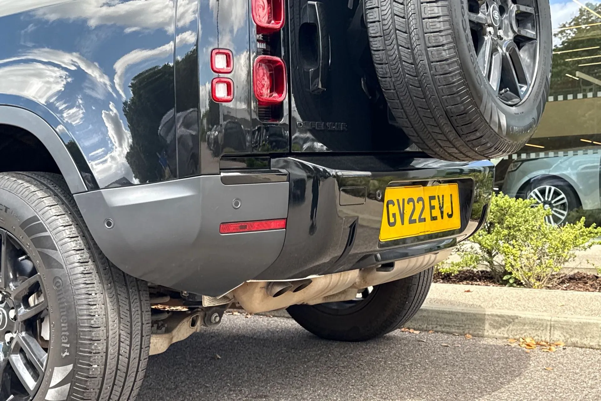 LAND ROVER DEFENDER thumbnail image number 27