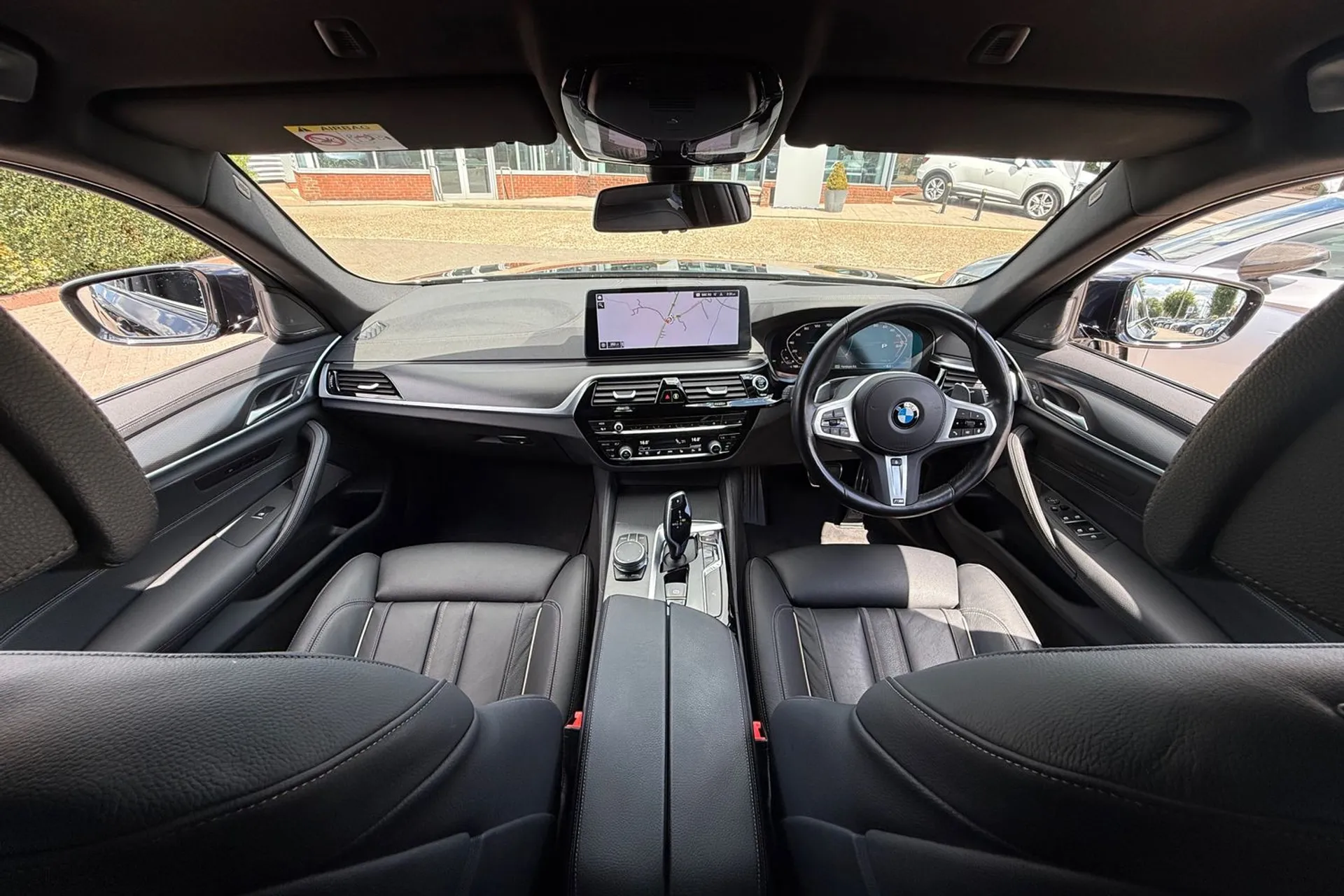 BMW 5 SERIES thumbnail image number 3