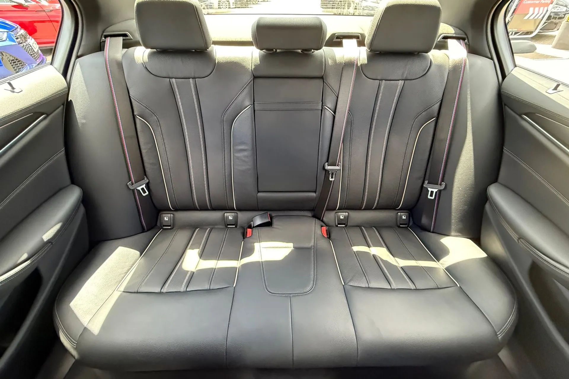 BMW 5 SERIES thumbnail image number 7