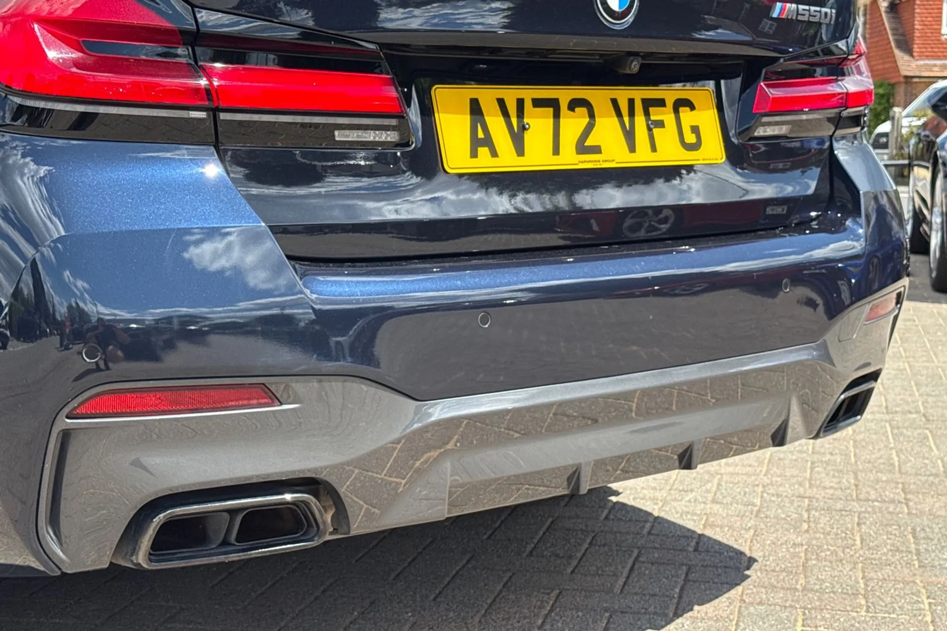 BMW 5 SERIES thumbnail image number 47