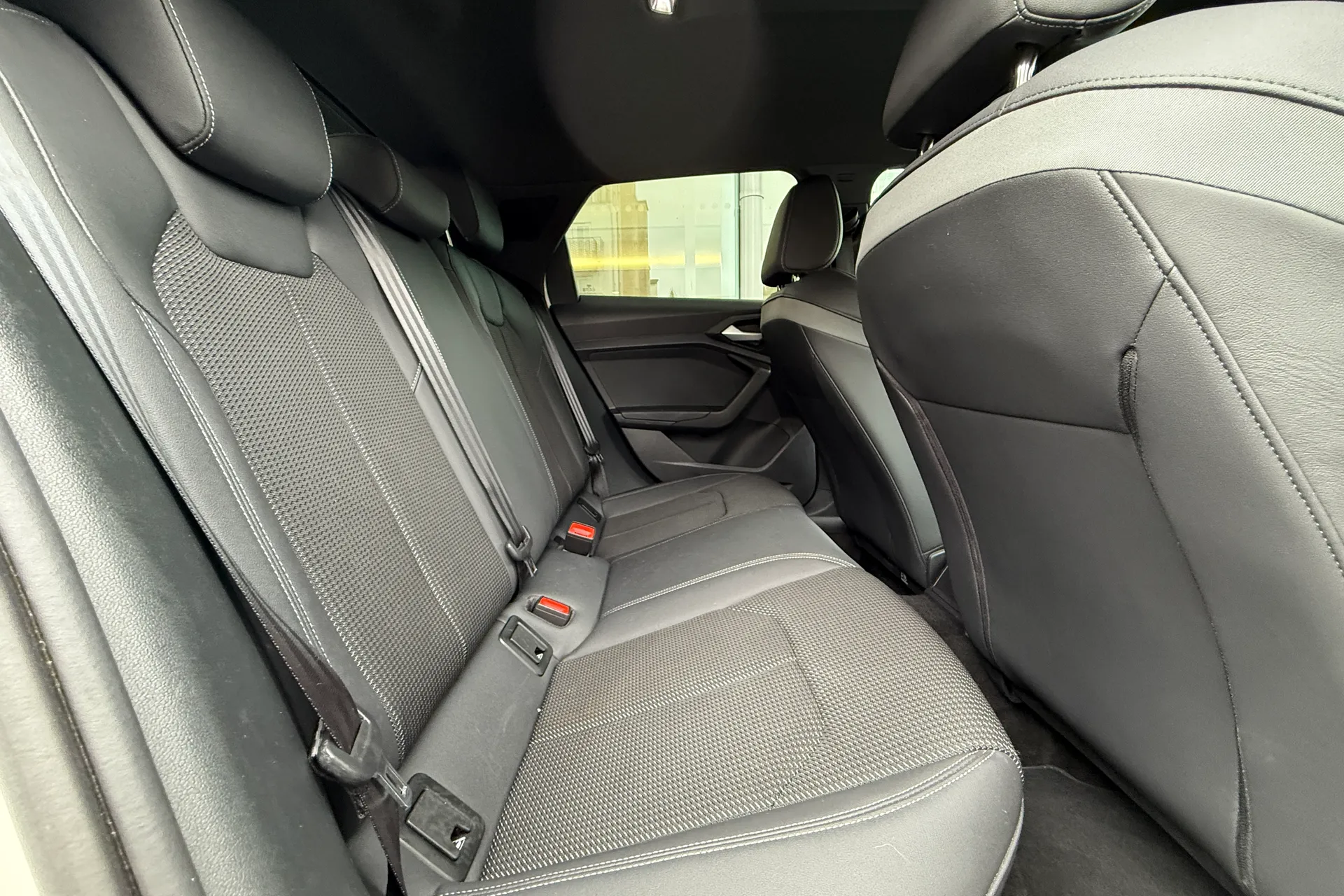 Audi A1 thumbnail image number 34