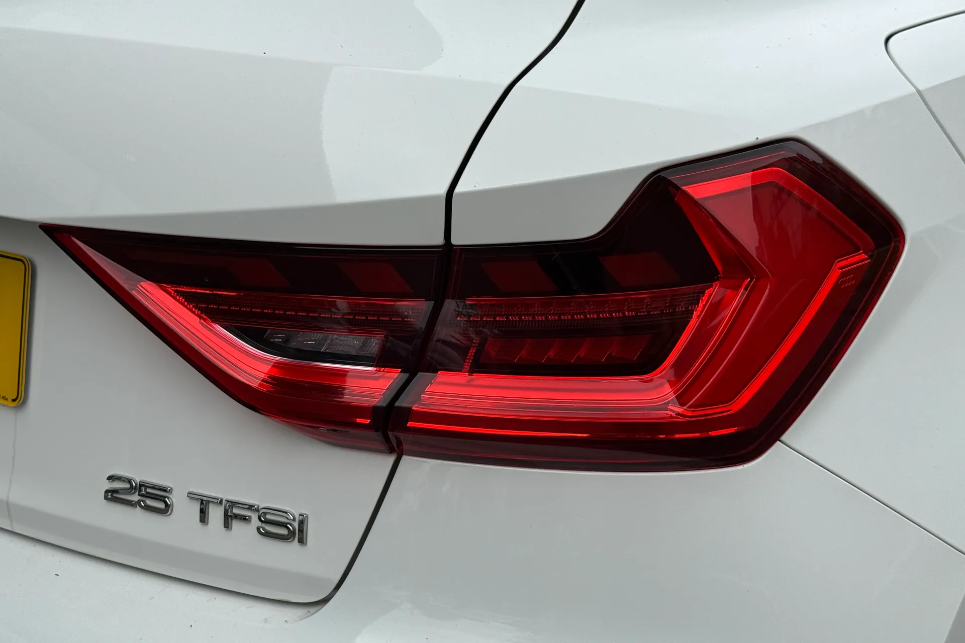 Audi A1 thumbnail image number 45