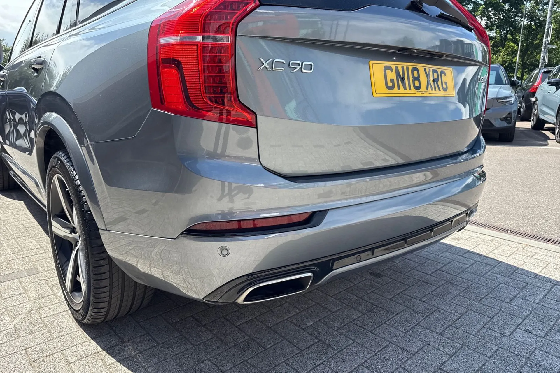 Volvo XC90 thumbnail image number 18