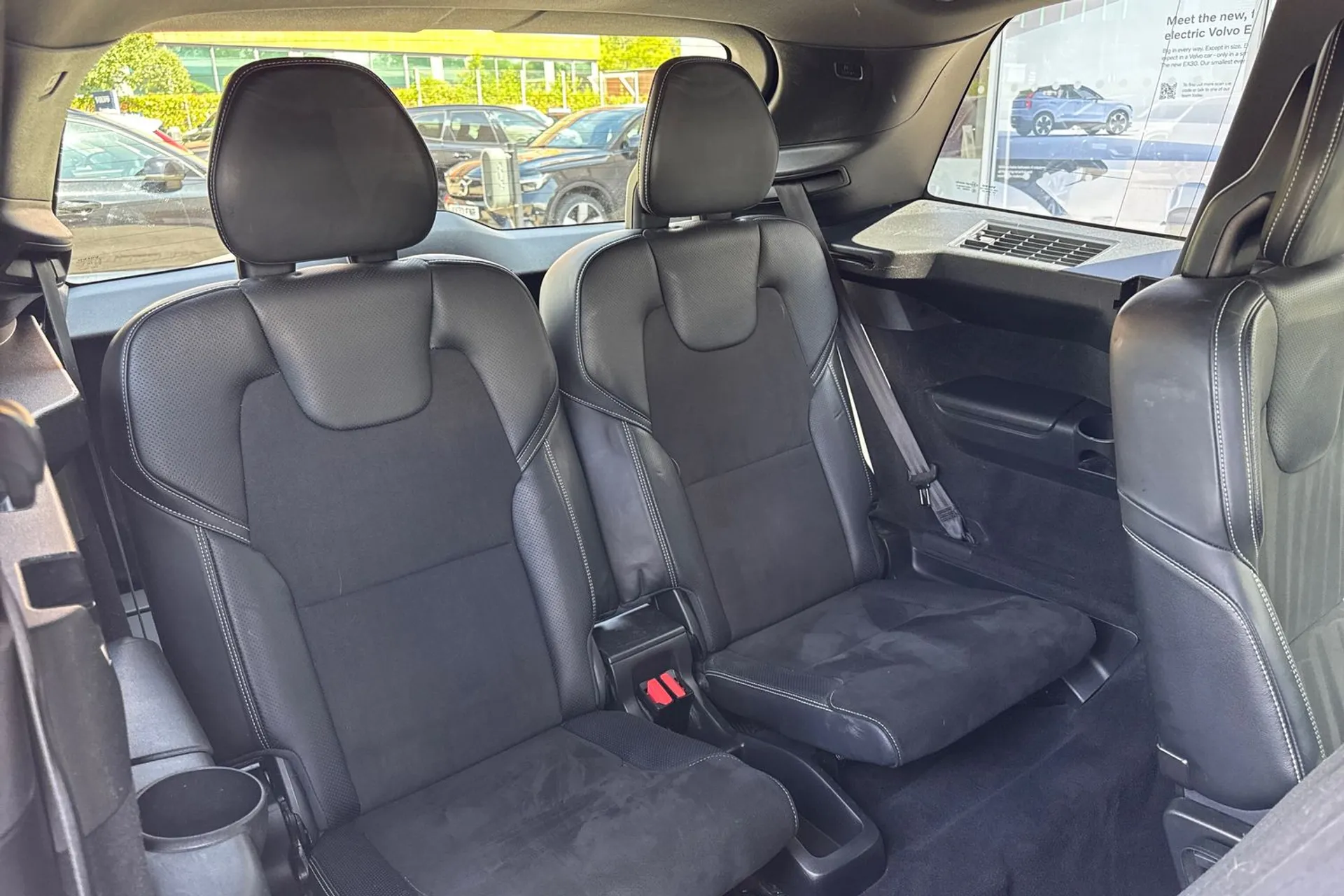 Volvo XC90 thumbnail image number 6