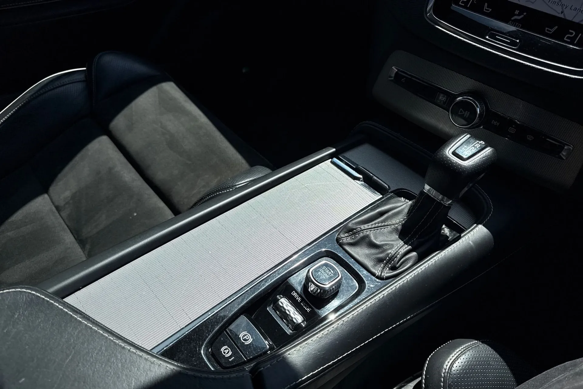 Volvo XC90 thumbnail image number 47