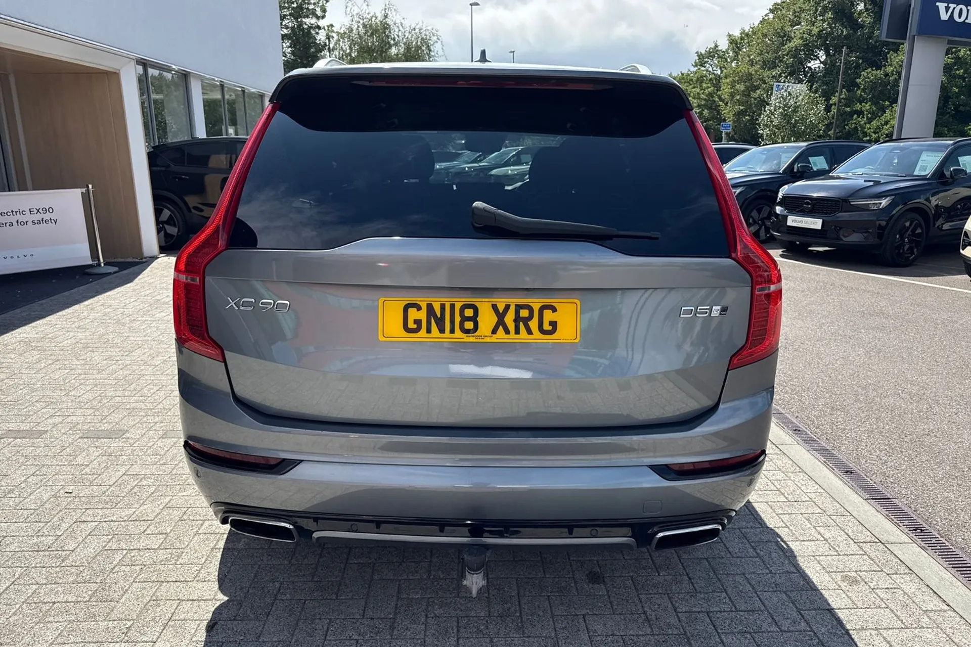 Volvo XC90 thumbnail image number 9