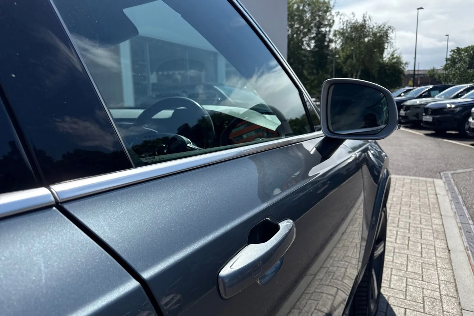 Volvo XC90 thumbnail image number 17
