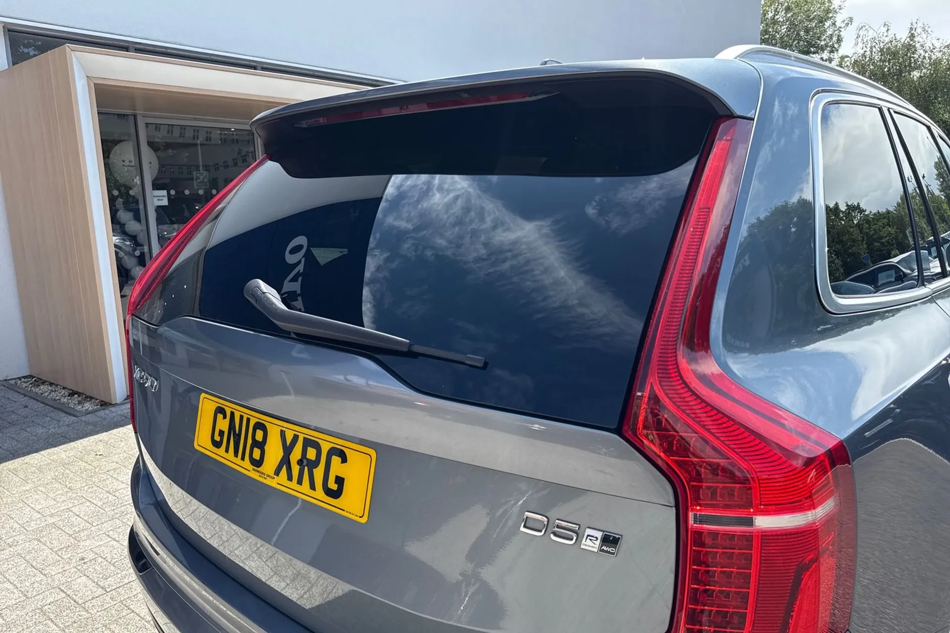 Volvo XC90 thumbnail image number 16