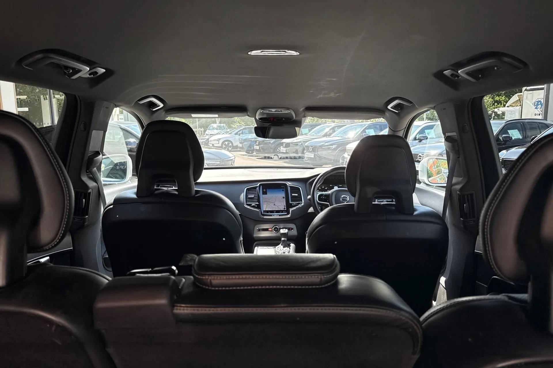 Volvo XC90 thumbnail image number 24