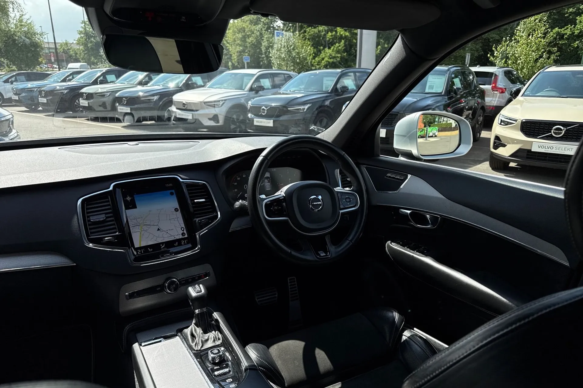 Volvo XC90 thumbnail image number 36