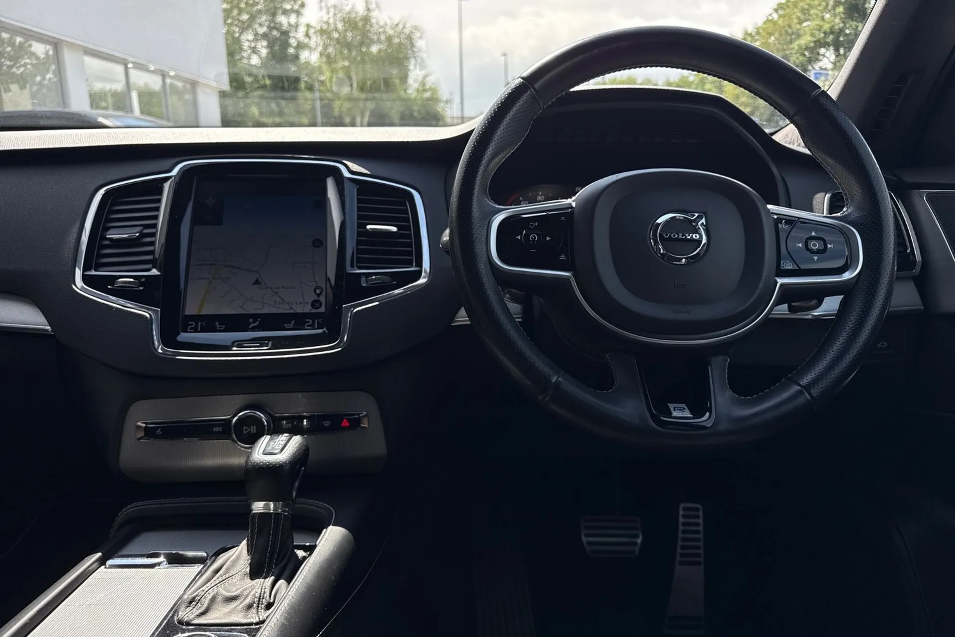 Volvo XC90 thumbnail image number 37