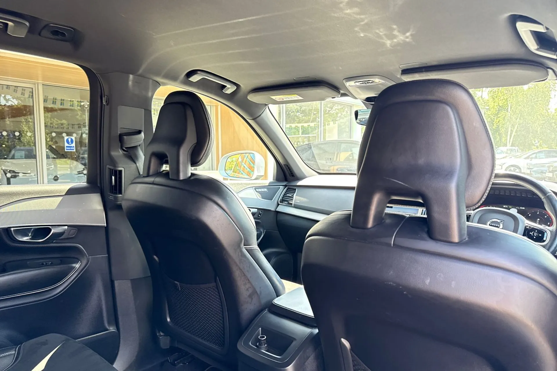 Volvo XC90 thumbnail image number 26