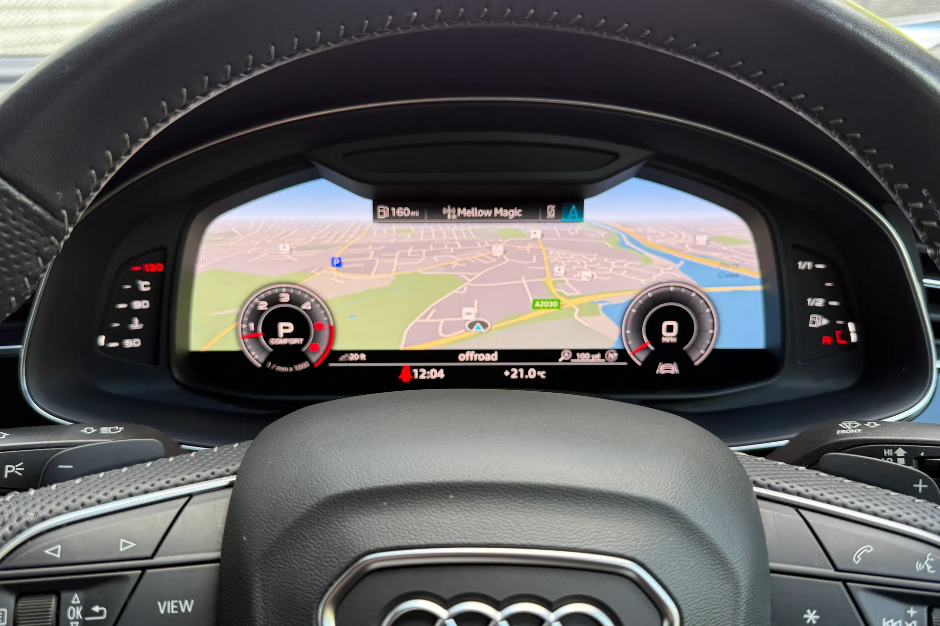 Audi Q8 thumbnail image number 4