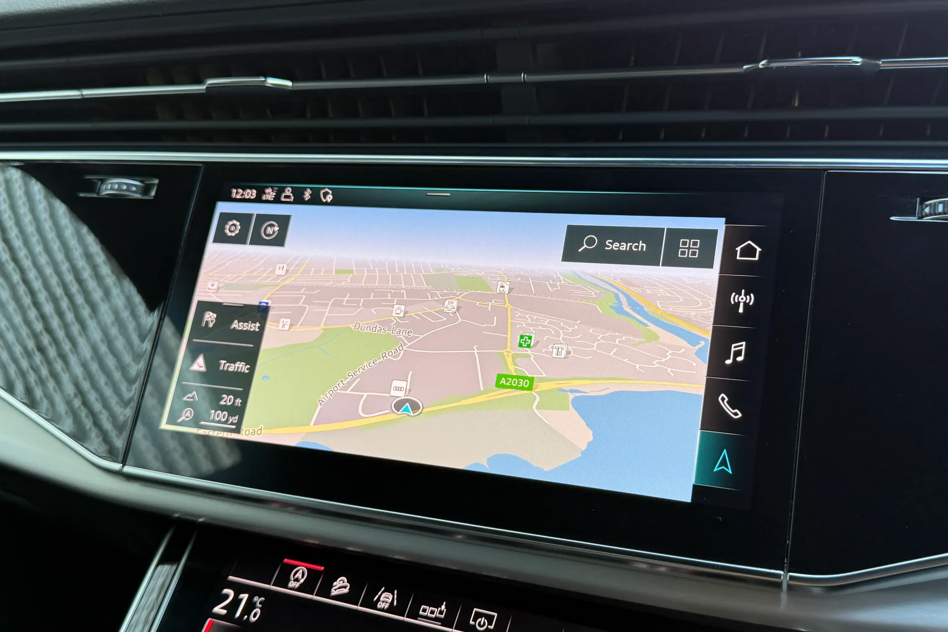 Audi Q8 thumbnail image number 26